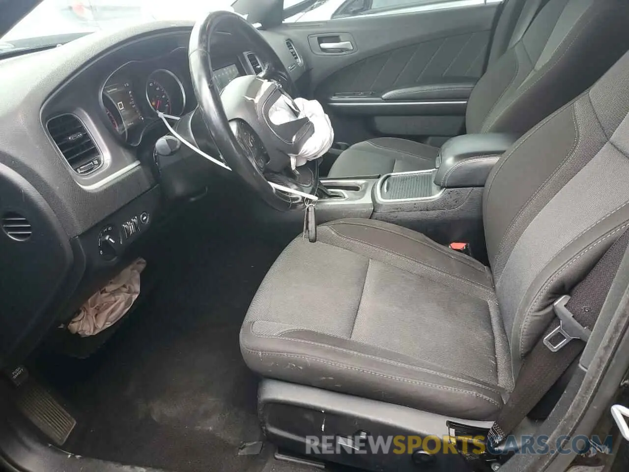 7 fotografías del automóvil dañado 2C3CDXBG6LH133421 DODGE CHARGER 2020
