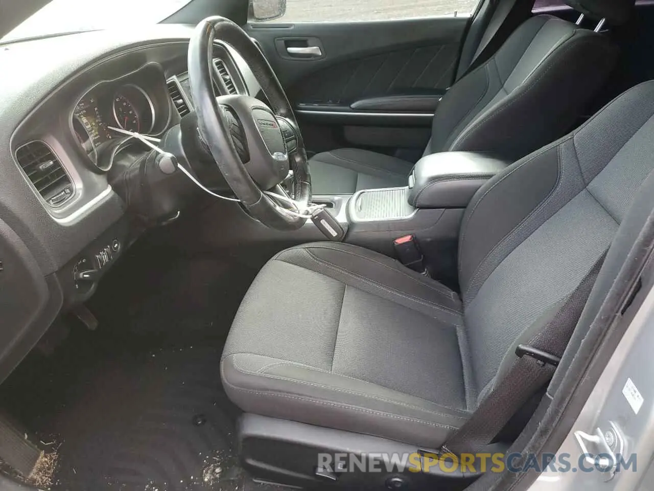 7 fotografías del automóvil dañado 2C3CDXBG6LH150073 DODGE CHARGER 2020