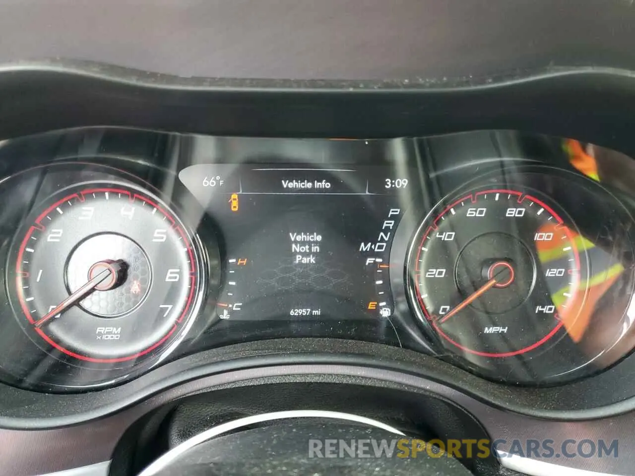 9 fotografías del automóvil dañado 2C3CDXBG6LH238511 DODGE CHARGER 2020
