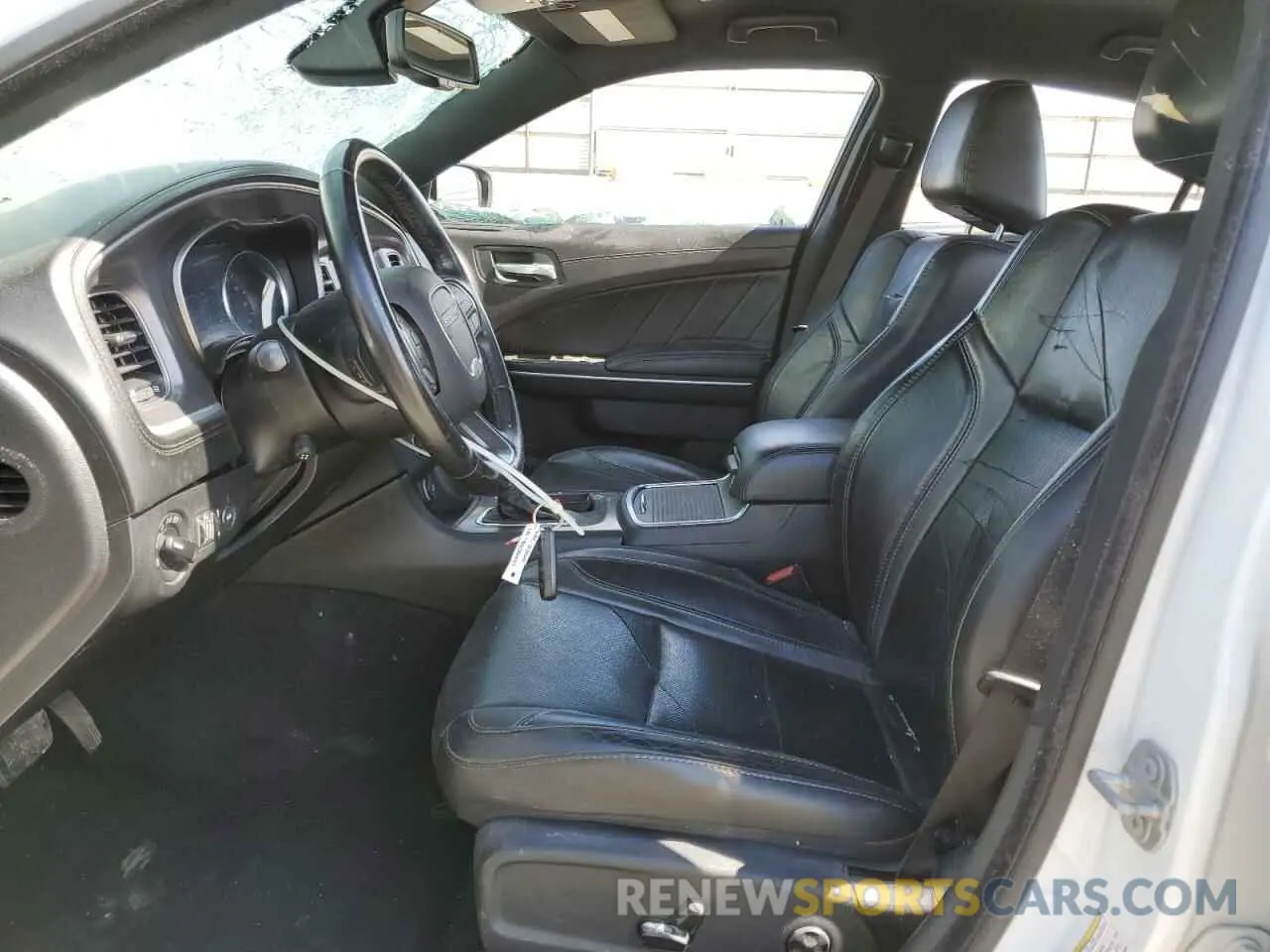 7 fotografías del automóvil dañado 2C3CDXBG7LH102260 DODGE CHARGER 2020