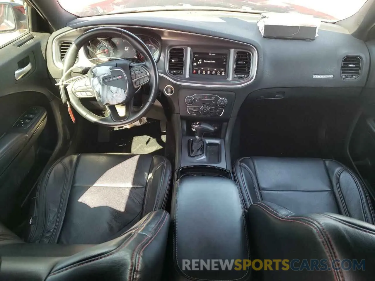 8 fotografías del automóvil dañado 2C3CDXBG7LH233043 DODGE CHARGER 2020