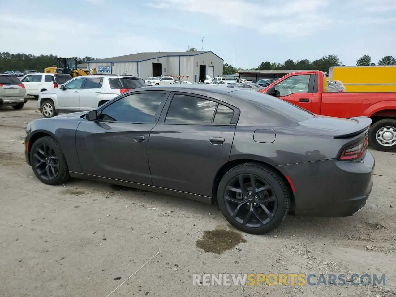 2 fotografías del automóvil dañado 2C3CDXBG8LH133081 DODGE CHARGER 2020