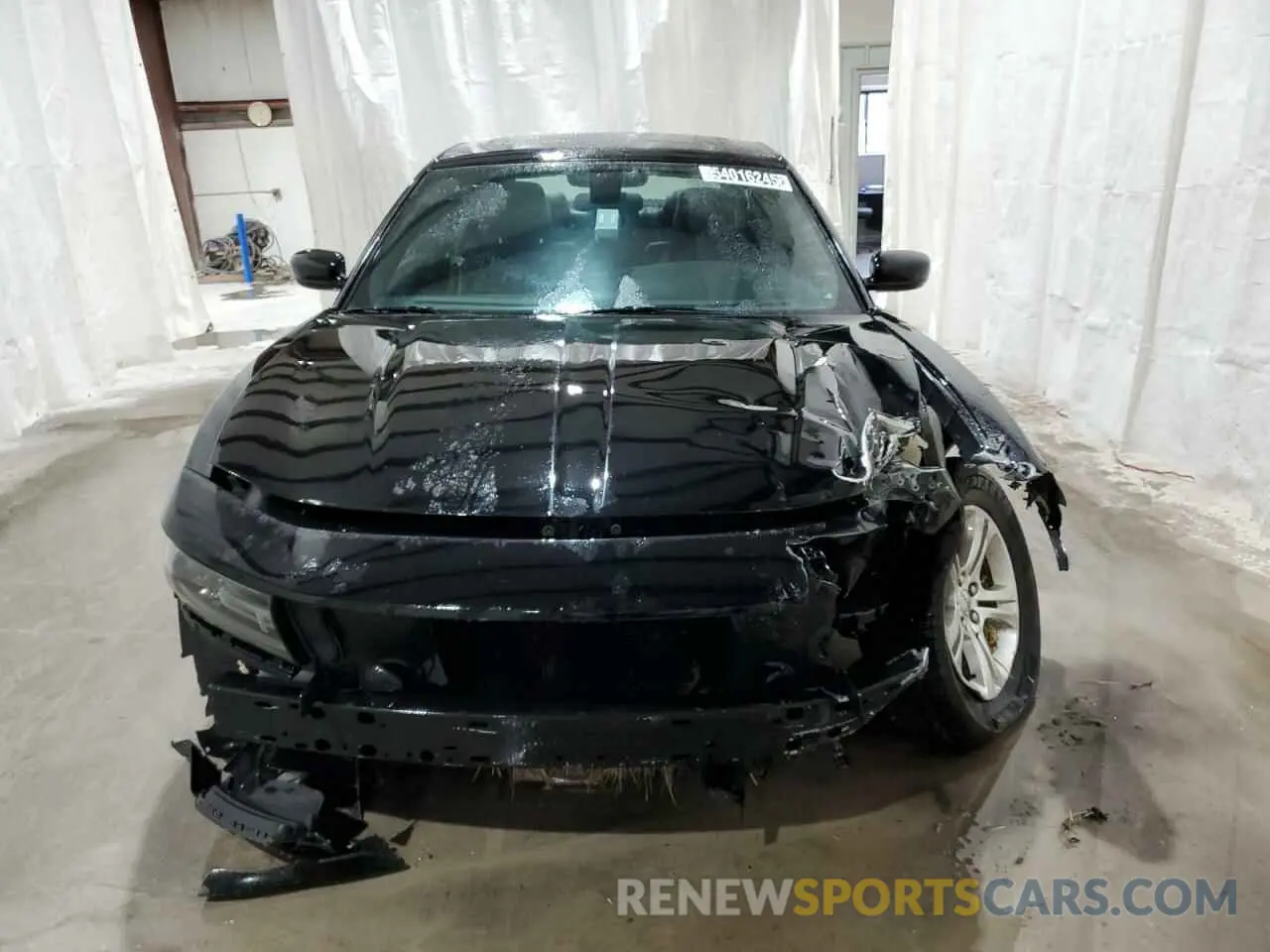 5 fotografías del automóvil dañado 2C3CDXBG8LH146834 DODGE CHARGER 2020