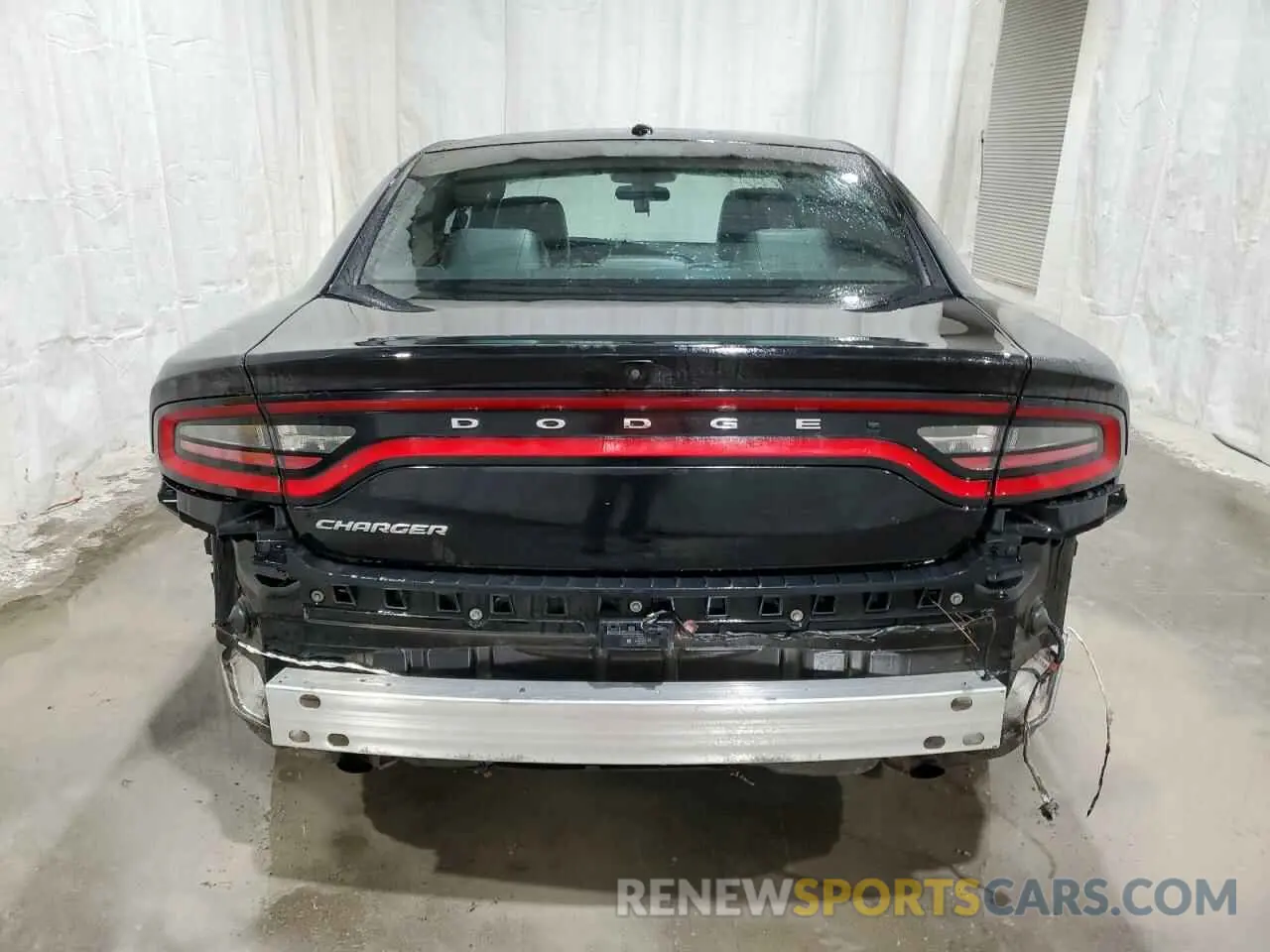6 fotografías del automóvil dañado 2C3CDXBG8LH146834 DODGE CHARGER 2020