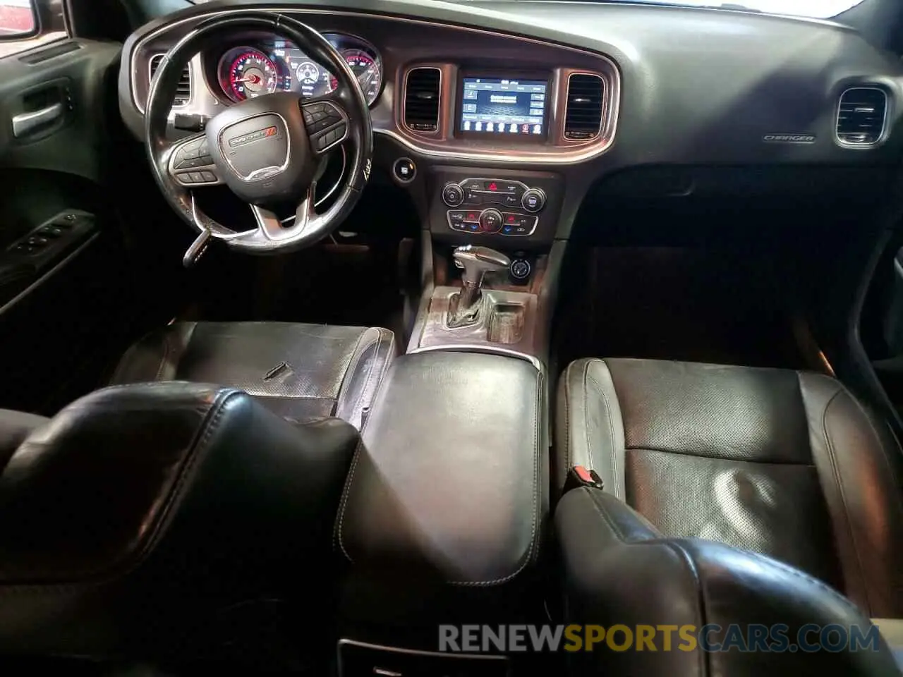 8 fotografías del automóvil dañado 2C3CDXBG8LH156103 DODGE CHARGER 2020
