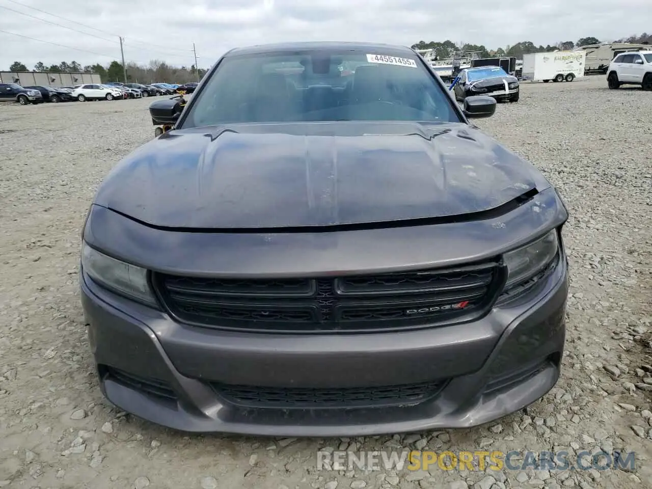 5 fotografías del automóvil dañado 2C3CDXBG9LH144123 DODGE CHARGER 2020