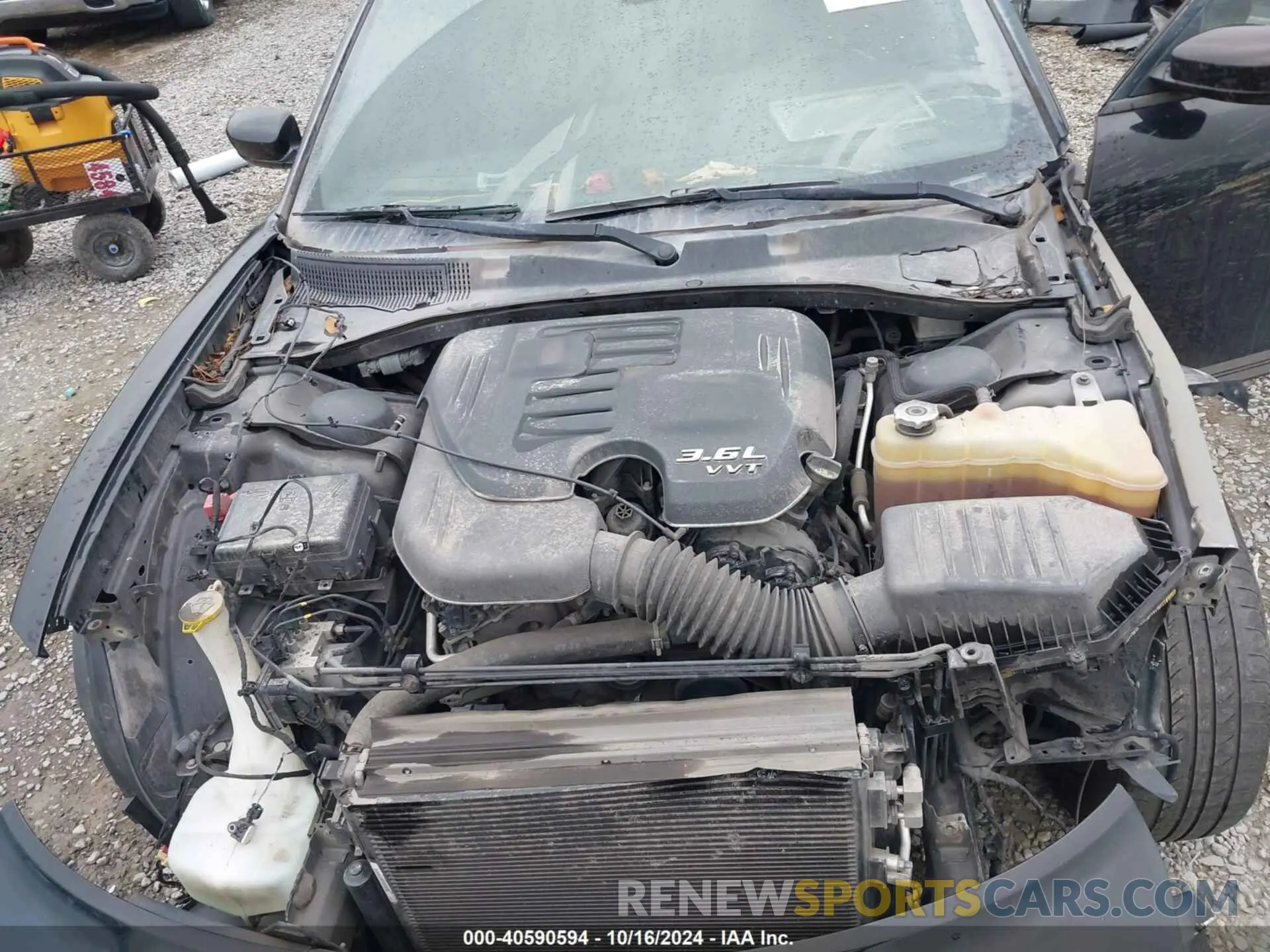 10 fotografías del automóvil dañado 2C3CDXBGXLH116282 DODGE CHARGER 2020