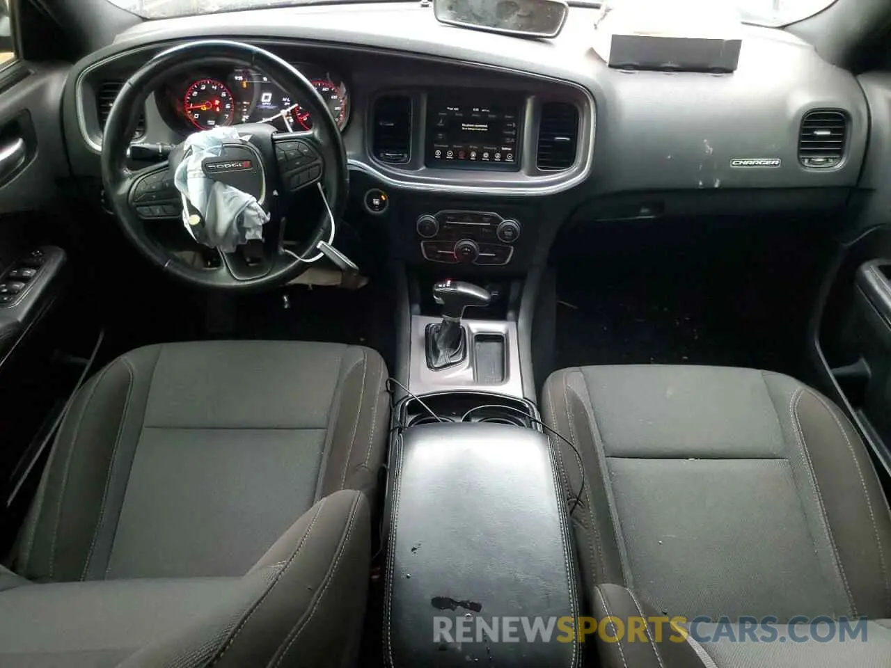 8 fotografías del automóvil dañado 2C3CDXBGXLH150576 DODGE CHARGER 2020