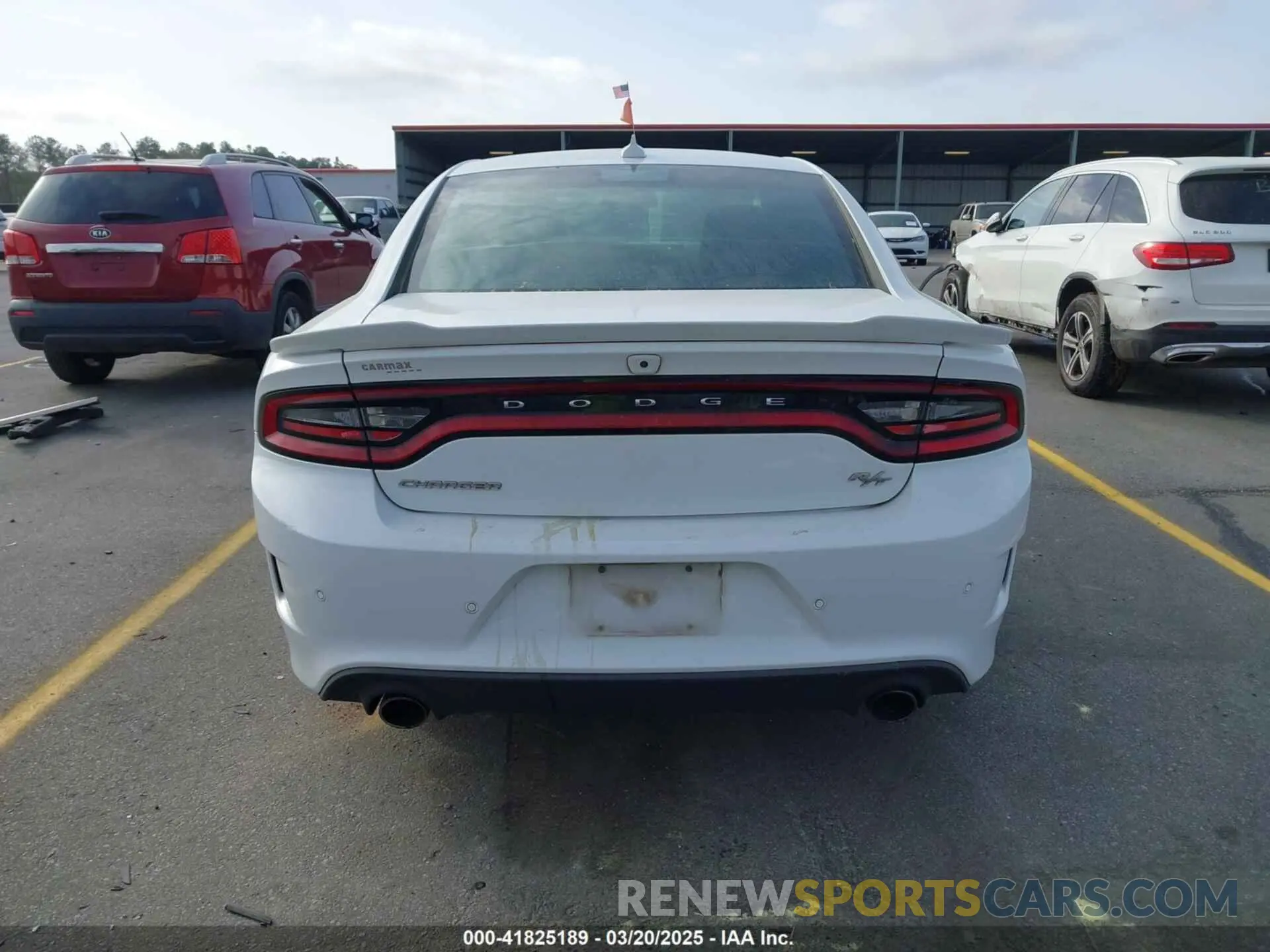 17 fotografías del automóvil dañado 2C3CDXCT1LH199869 DODGE CHARGER 2020