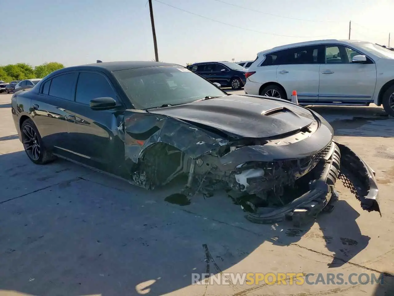 4 fotografías del automóvil dañado 2C3CDXCT5LH167572 DODGE CHARGER 2020