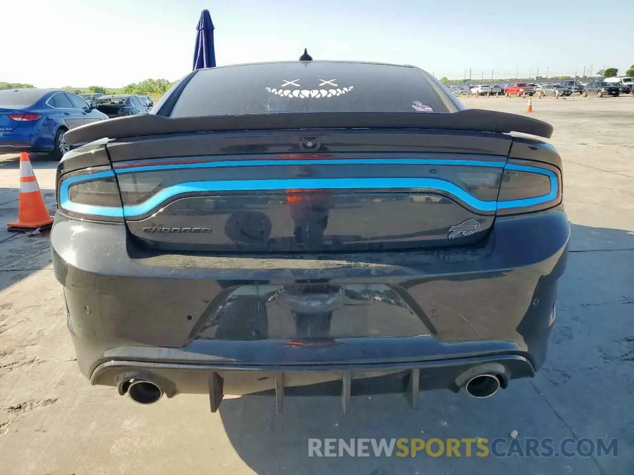 6 fotografías del automóvil dañado 2C3CDXCT5LH167572 DODGE CHARGER 2020