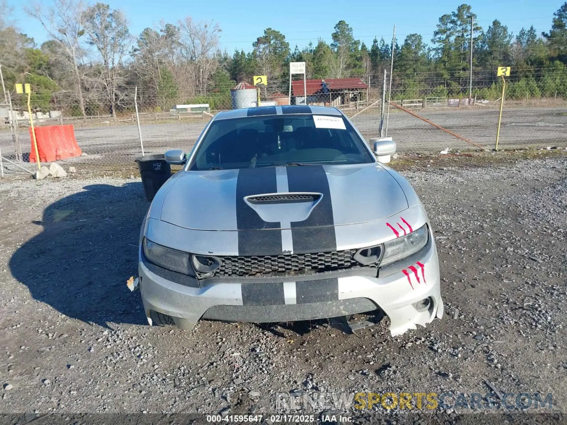 12 fotografías del automóvil dañado 2C3CDXCT6LH106652 DODGE CHARGER 2020