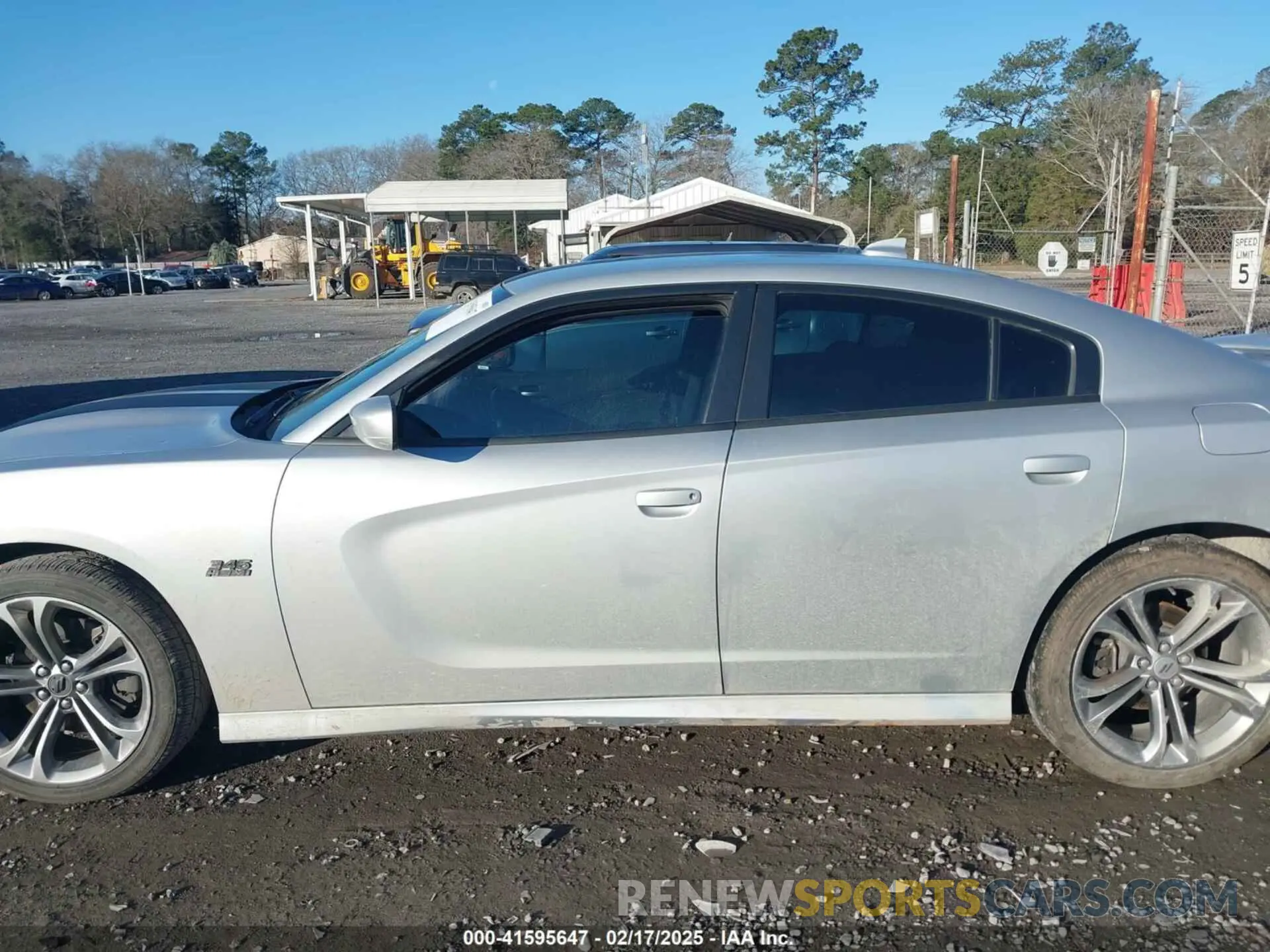 14 fotografías del automóvil dañado 2C3CDXCT6LH106652 DODGE CHARGER 2020