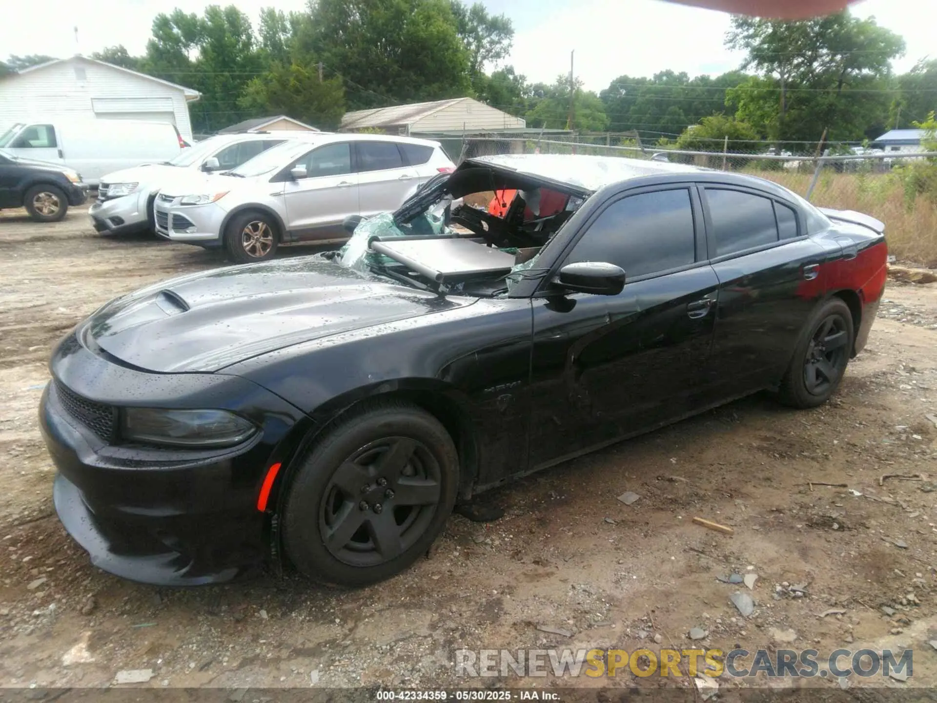 2 fotografías del automóvil dañado 2C3CDXCT7LH166763 DODGE CHARGER 2020