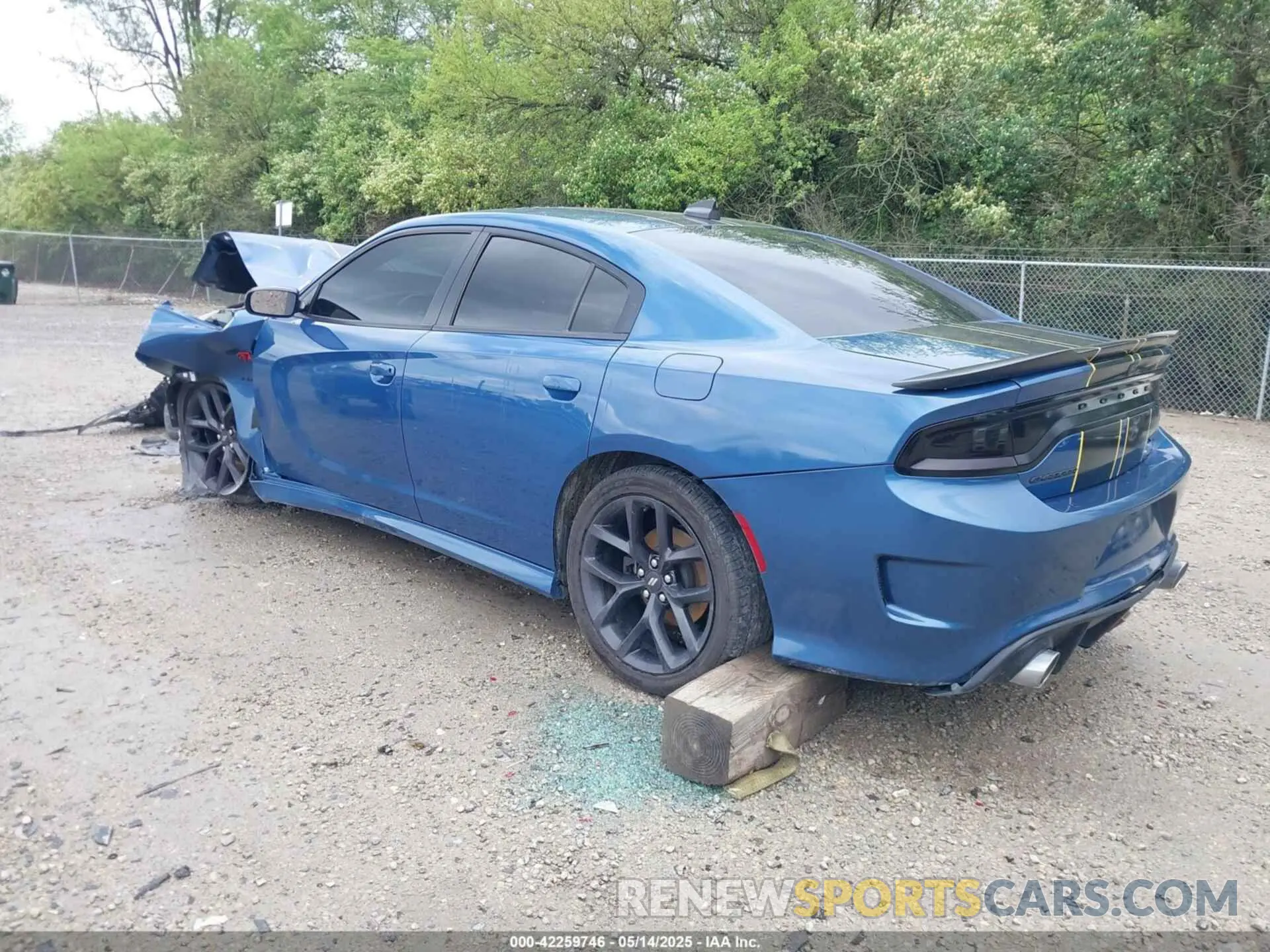 3 fotografías del automóvil dañado 2C3CDXCT8LH204808 DODGE CHARGER 2020