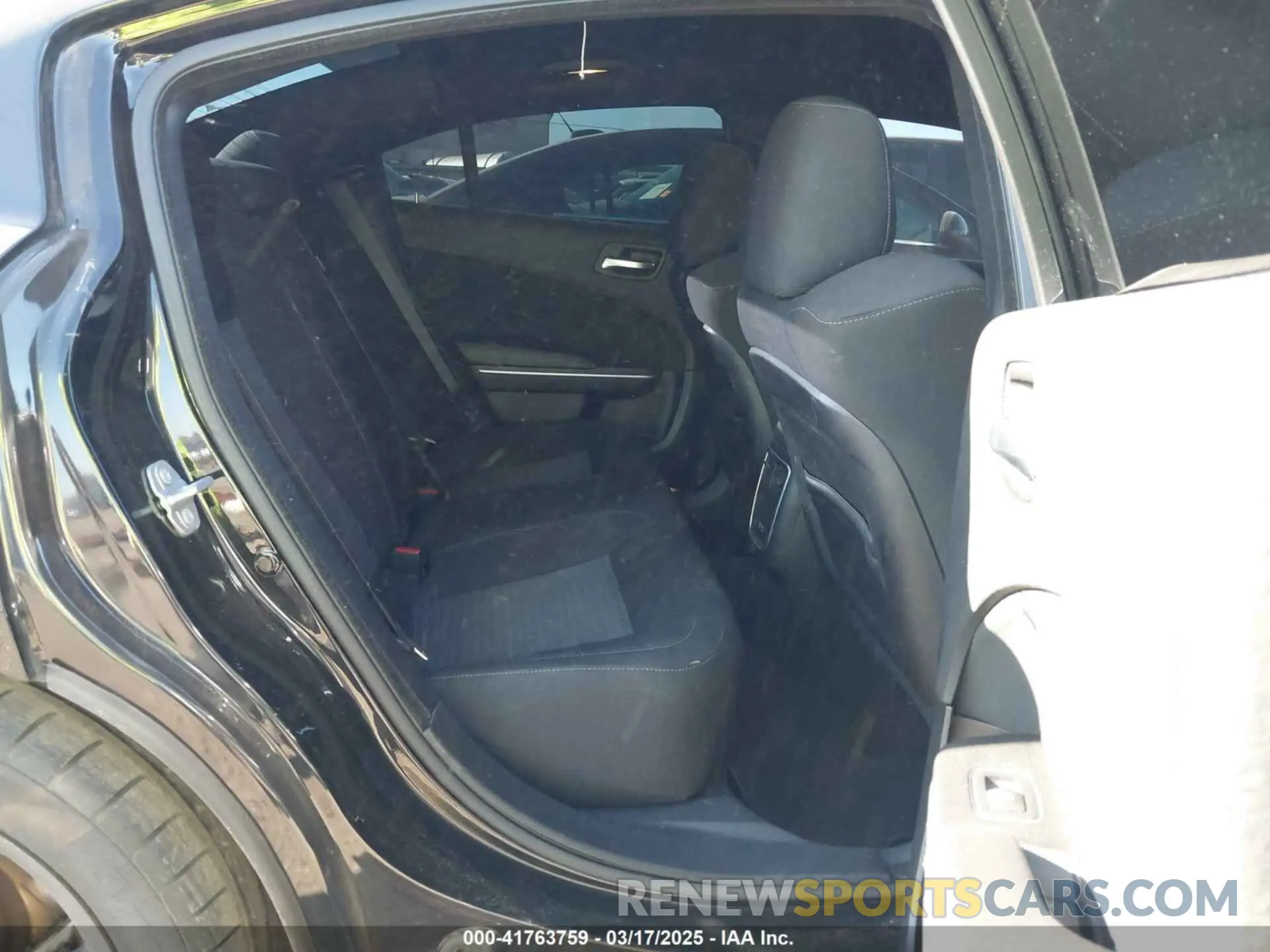8 fotografías del automóvil dañado 2C3CDXGJ5LH162266 DODGE CHARGER 2020
