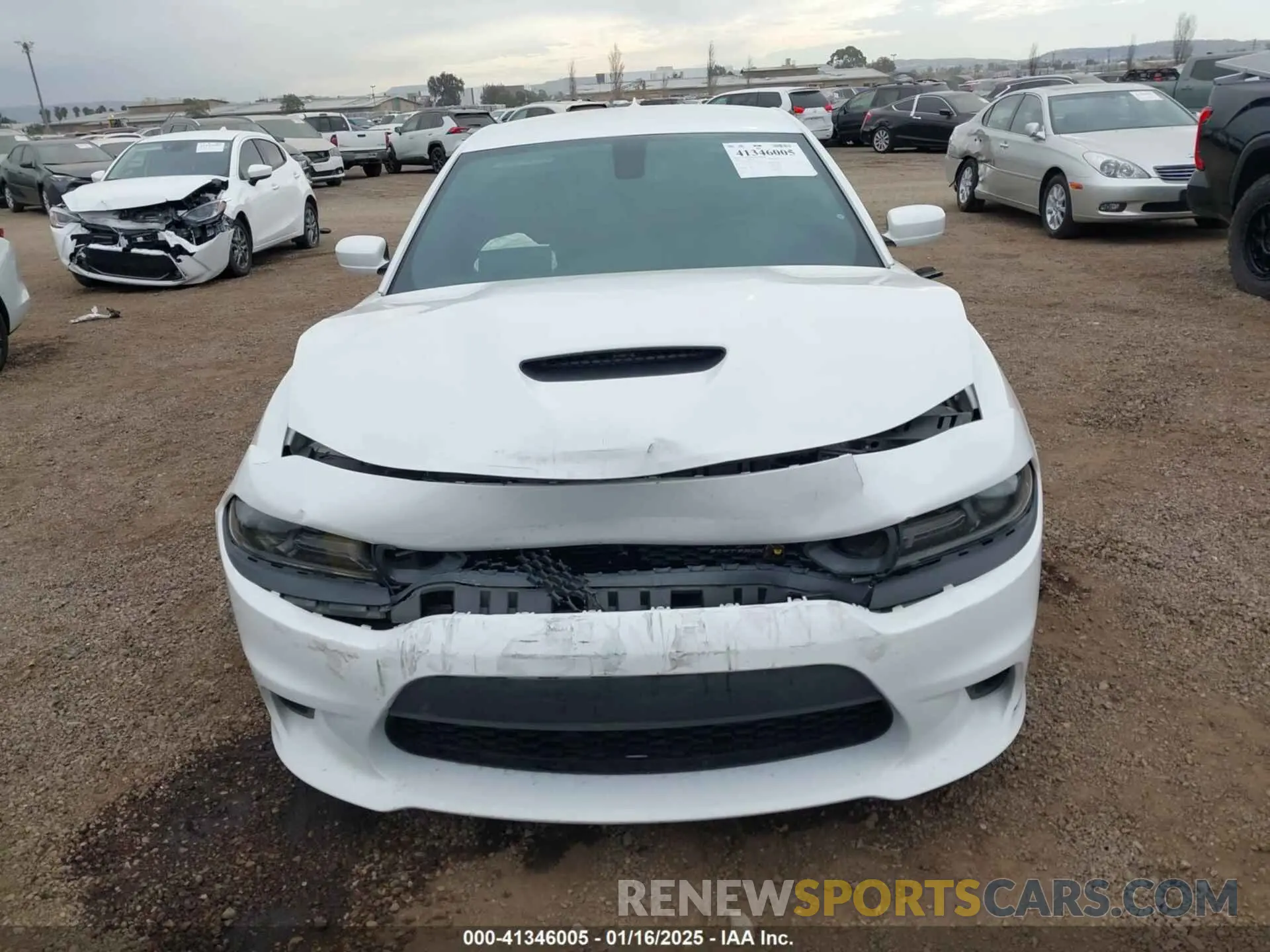 12 fotografías del automóvil dañado 2C3CDXGJ7LH232138 DODGE CHARGER 2020