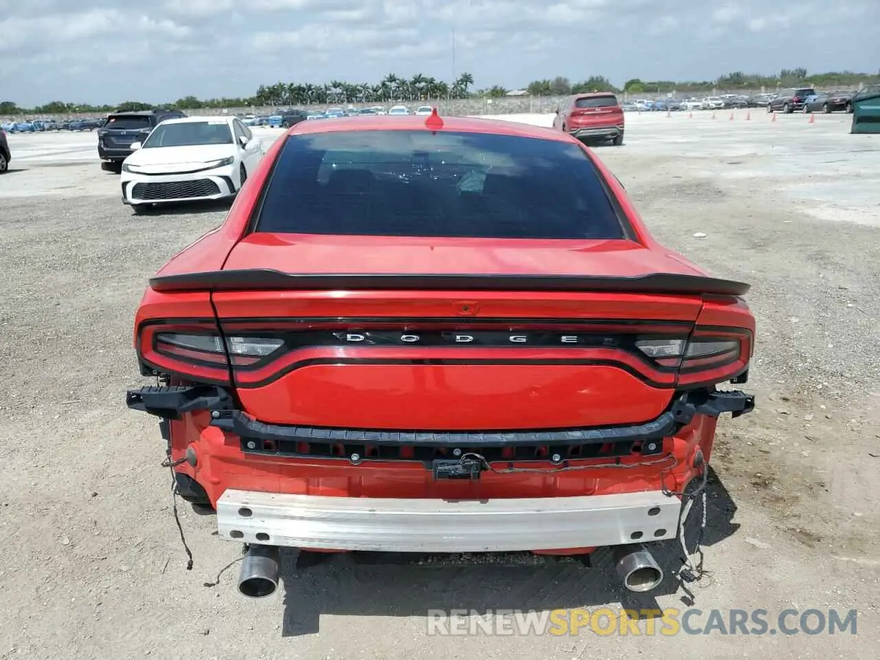 6 fotografías del automóvil dañado 2C3CDXGJ7LH232317 DODGE CHARGER 2020