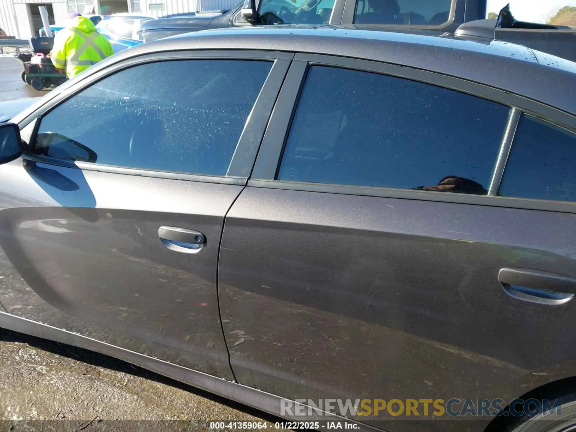 14 fotografías del automóvil dañado 2C3CDXGJ7LH242443 DODGE CHARGER 2020