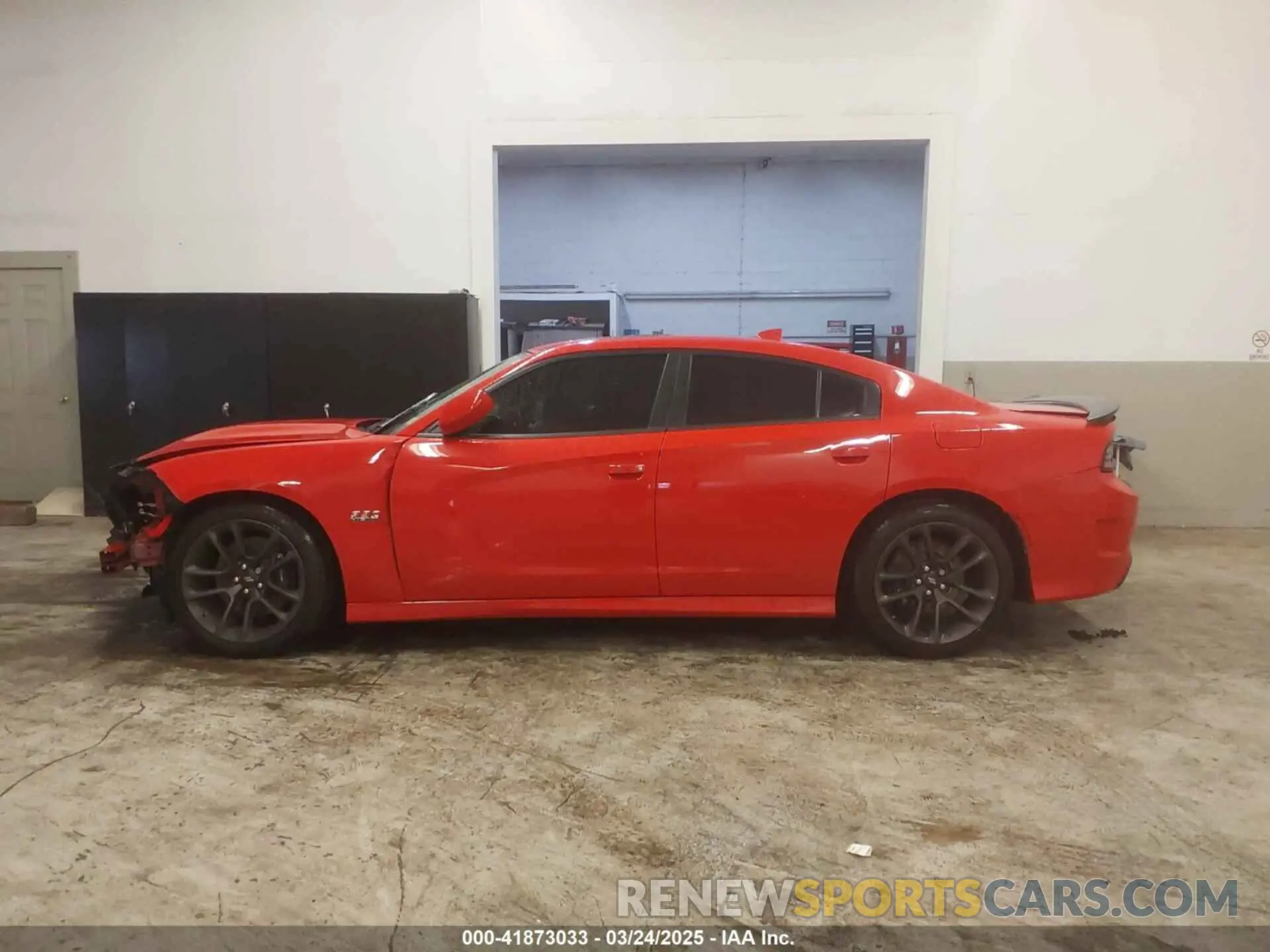 15 fotografías del automóvil dañado 2C3CDXGJ7LH247951 DODGE CHARGER 2020