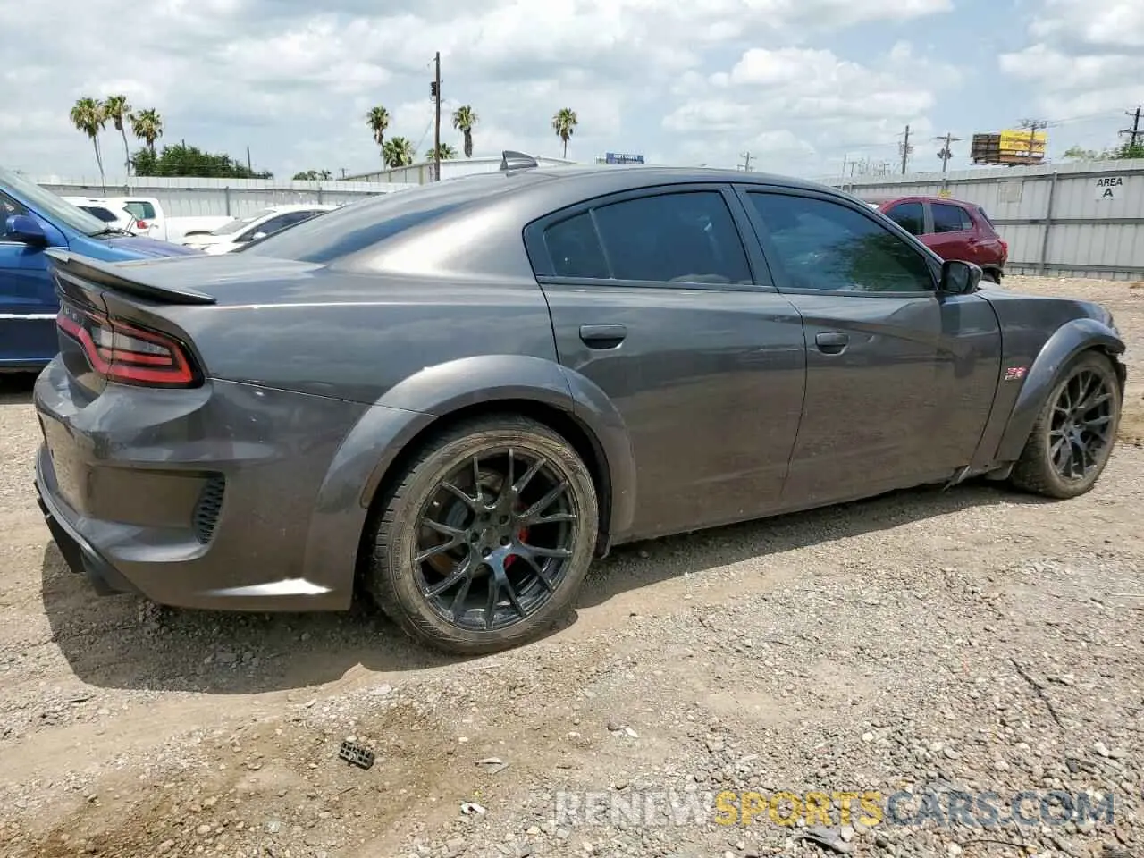 3 fotografías del automóvil dañado 2C3CDXGJ8LH107388 DODGE CHARGER 2020