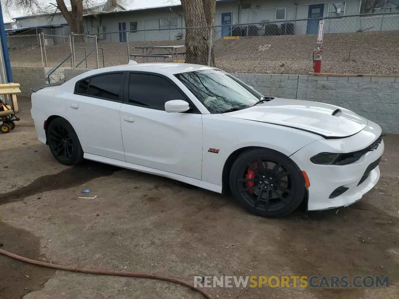 4 fotografías del automóvil dañado 2C3CDXGJ8LH109187 DODGE CHARGER 2020