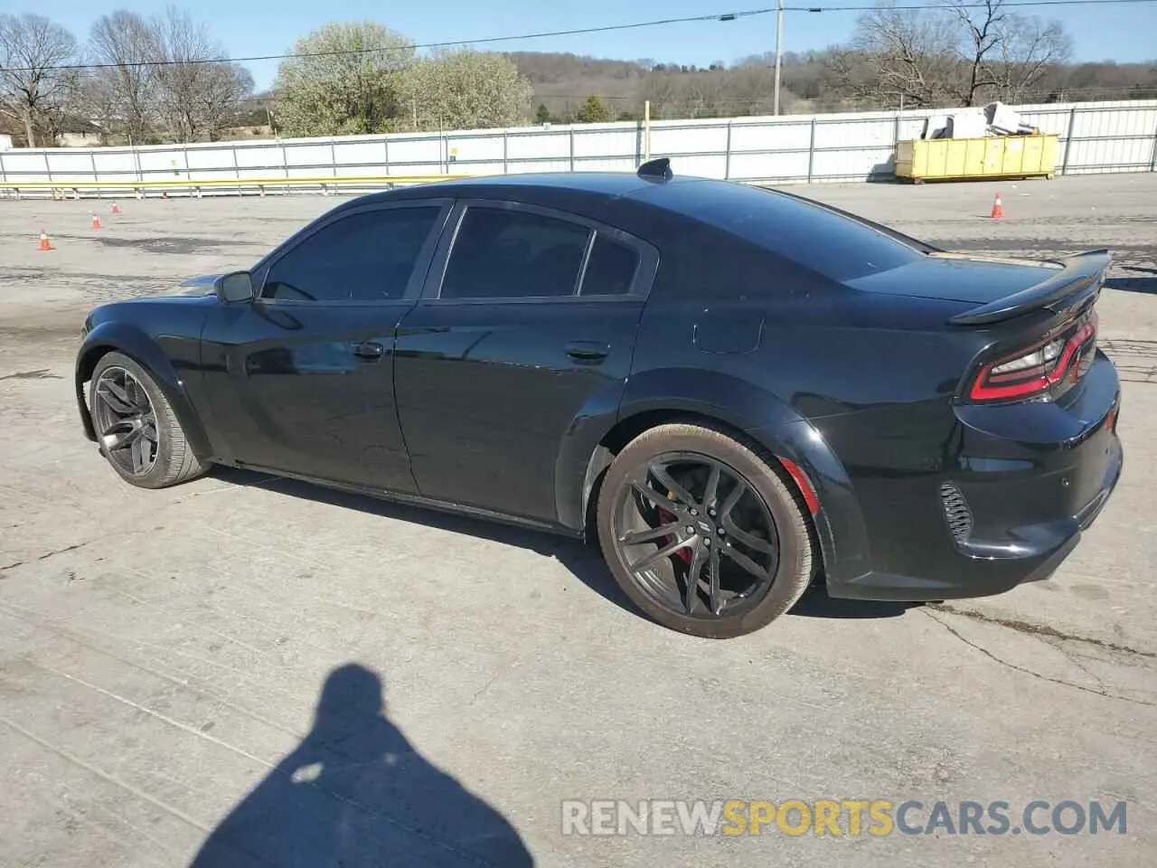2 fotografías del automóvil dañado 2C3CDXGJ9LH164750 DODGE CHARGER 2020