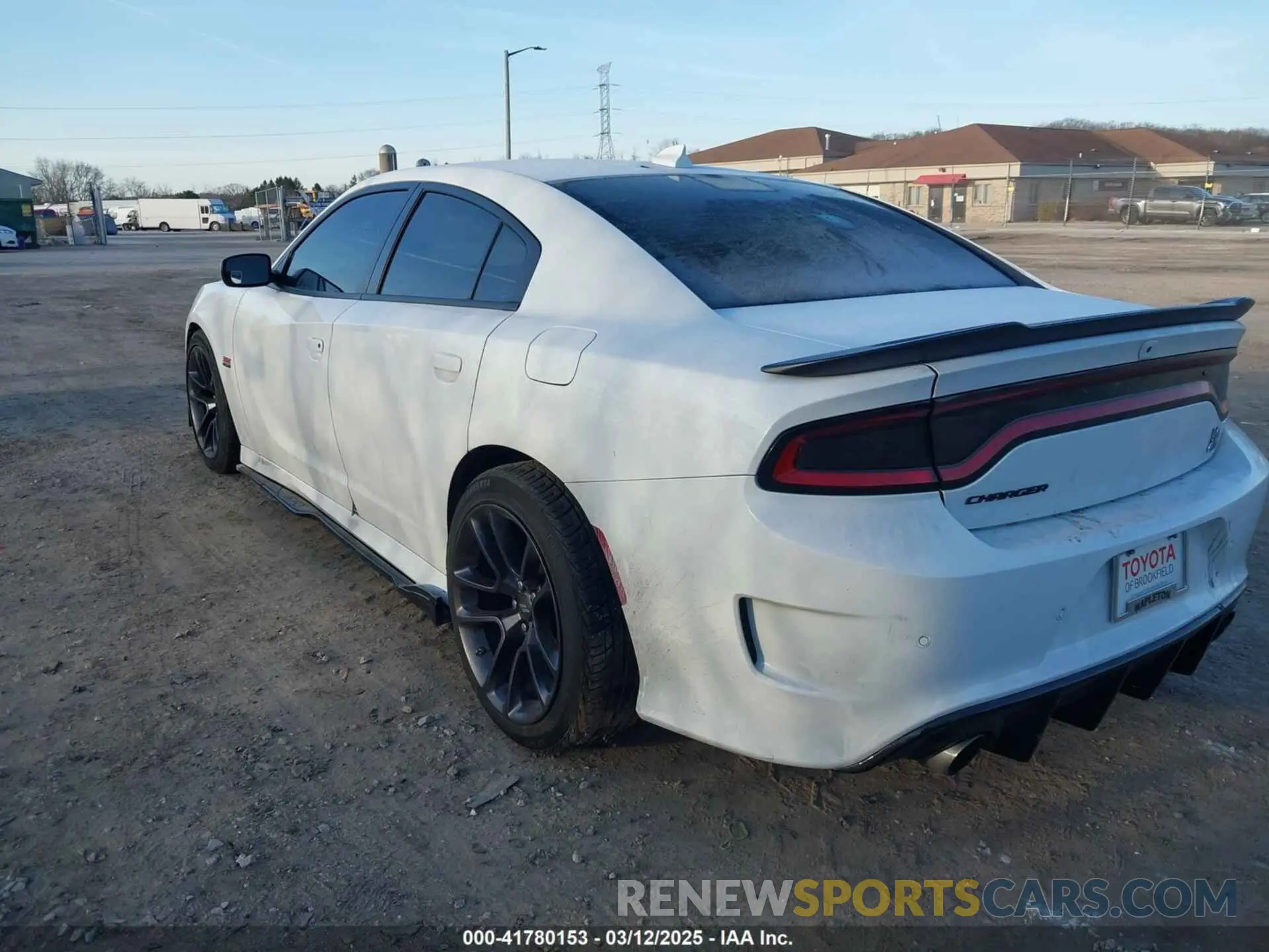 3 fotografías del automóvil dañado 2C3CDXGJ9LH164778 DODGE CHARGER 2020