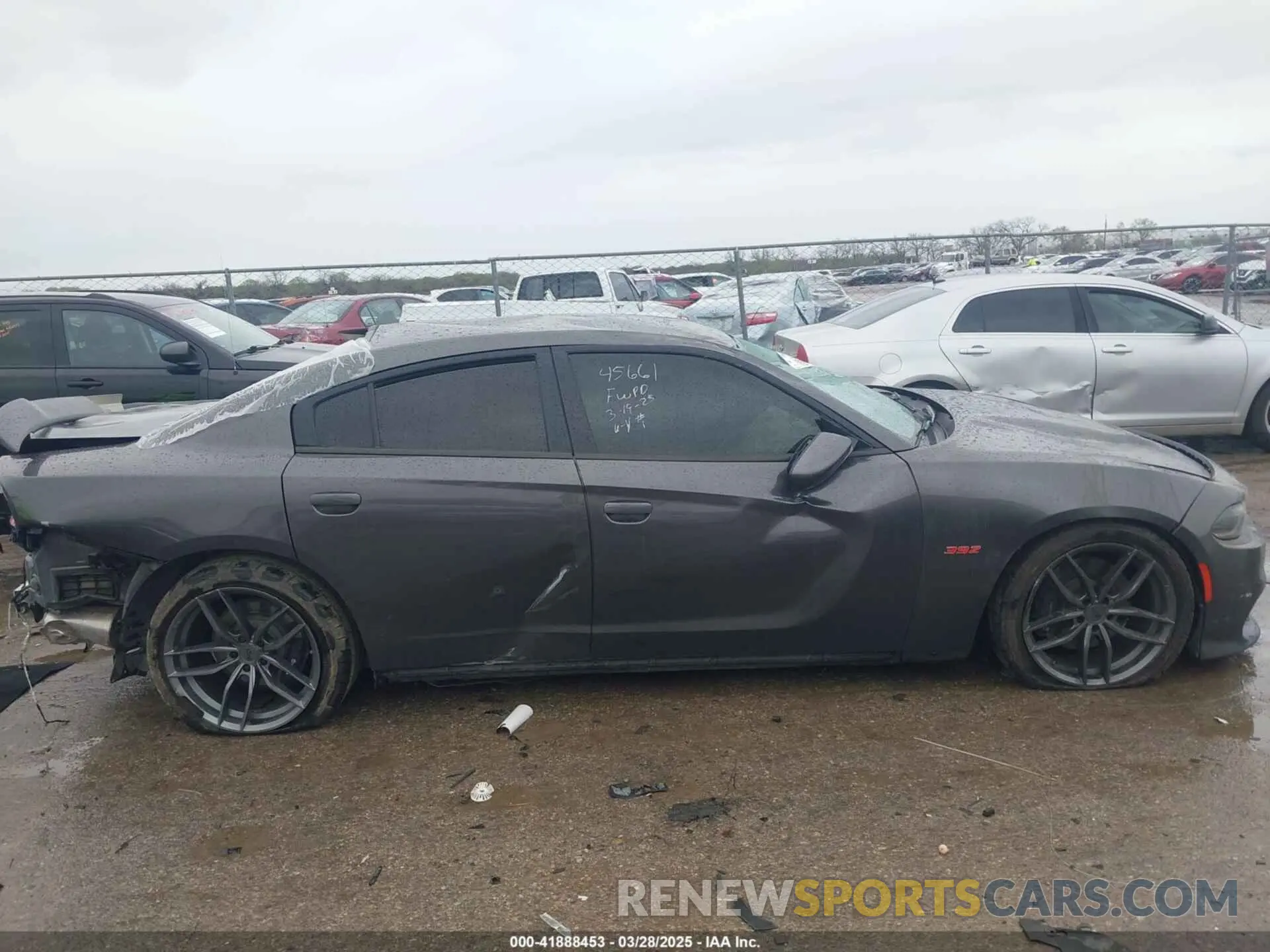 14 fotografías del automóvil dañado 2C3CDXGJXLH107344 DODGE CHARGER 2020