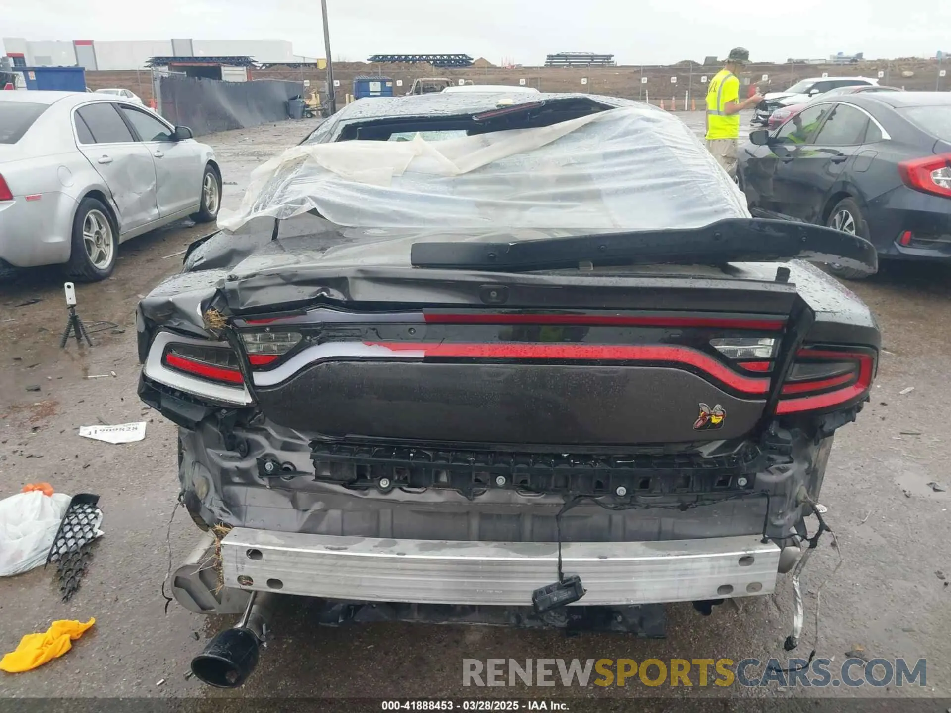 17 fotografías del automóvil dañado 2C3CDXGJXLH107344 DODGE CHARGER 2020