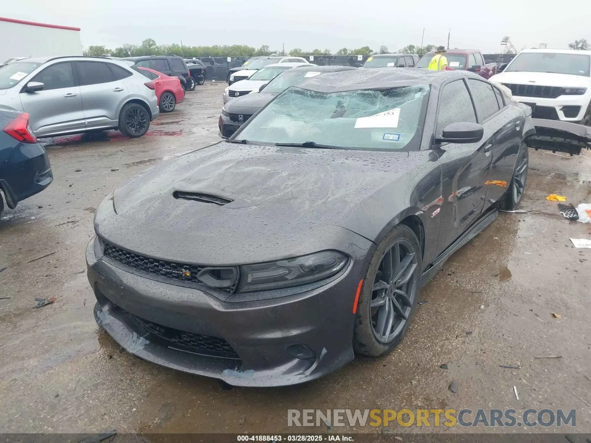 2 fotografías del automóvil dañado 2C3CDXGJXLH107344 DODGE CHARGER 2020