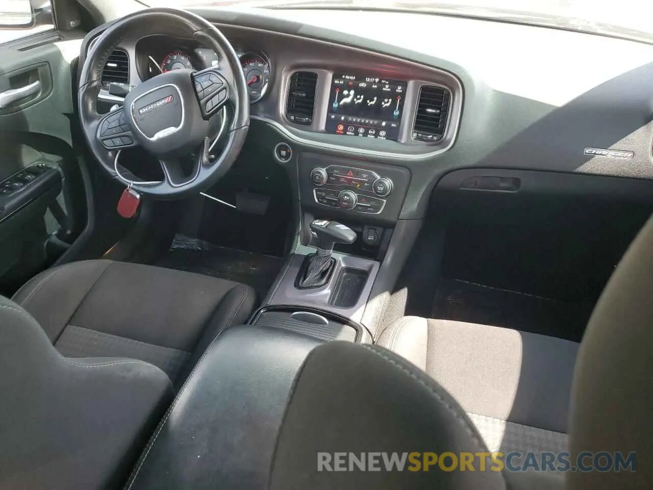 8 fotografías del automóvil dañado 2C3CDXHG2LH183451 DODGE CHARGER 2020