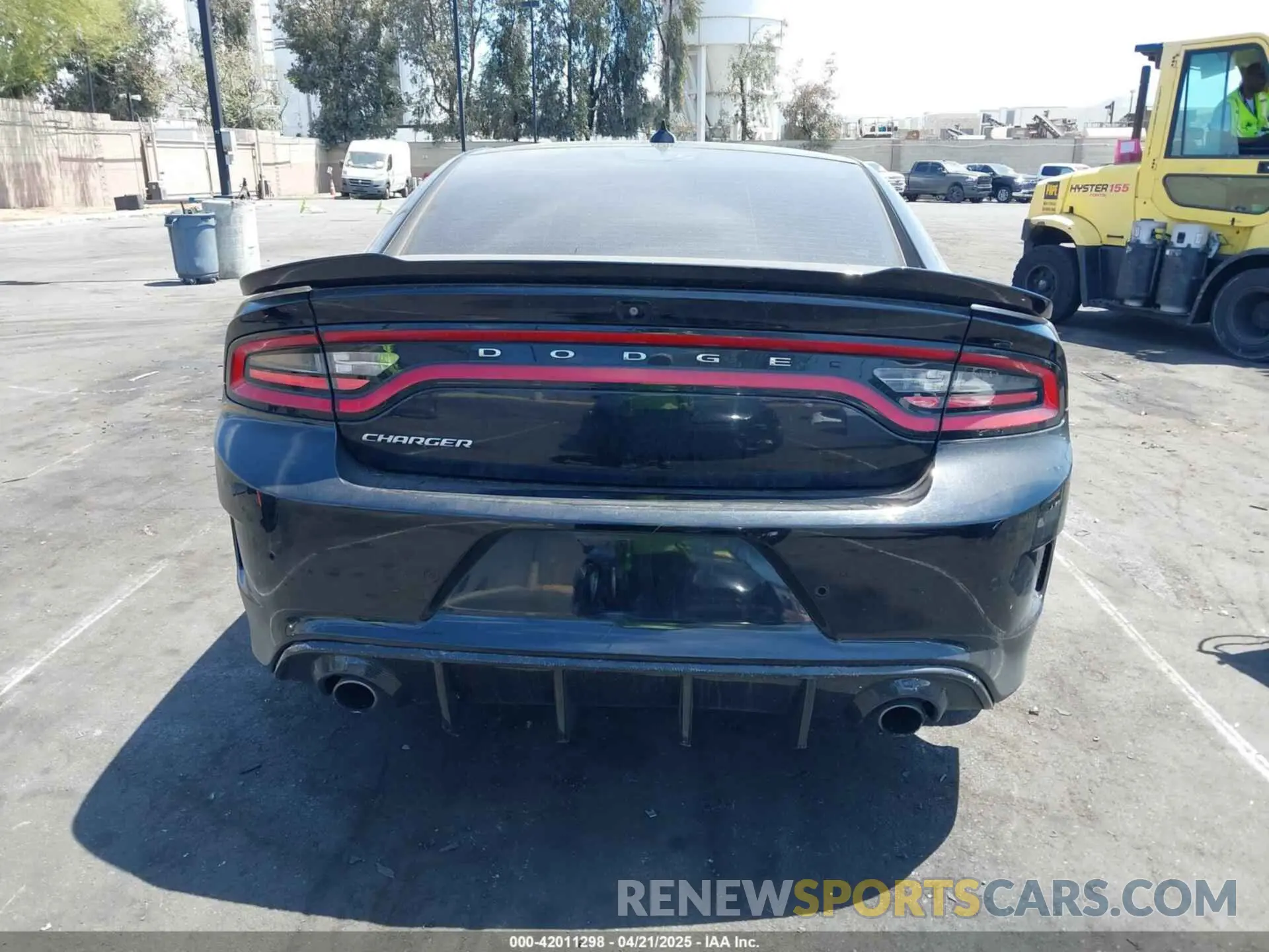 17 fotografías del automóvil dañado 2C3CDXHG5LH199465 DODGE CHARGER 2020