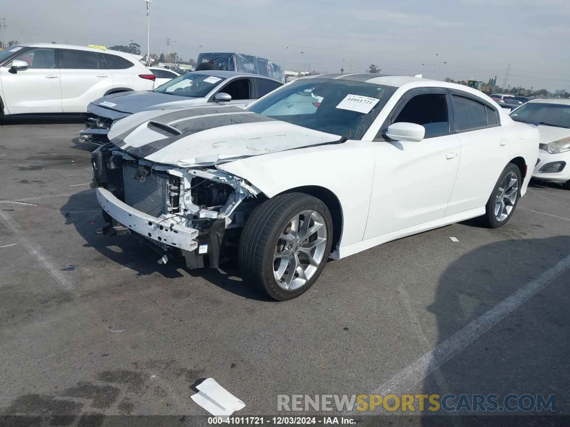 2 fotografías del automóvil dañado 2C3CDXHG6LH186093 DODGE CHARGER 2020