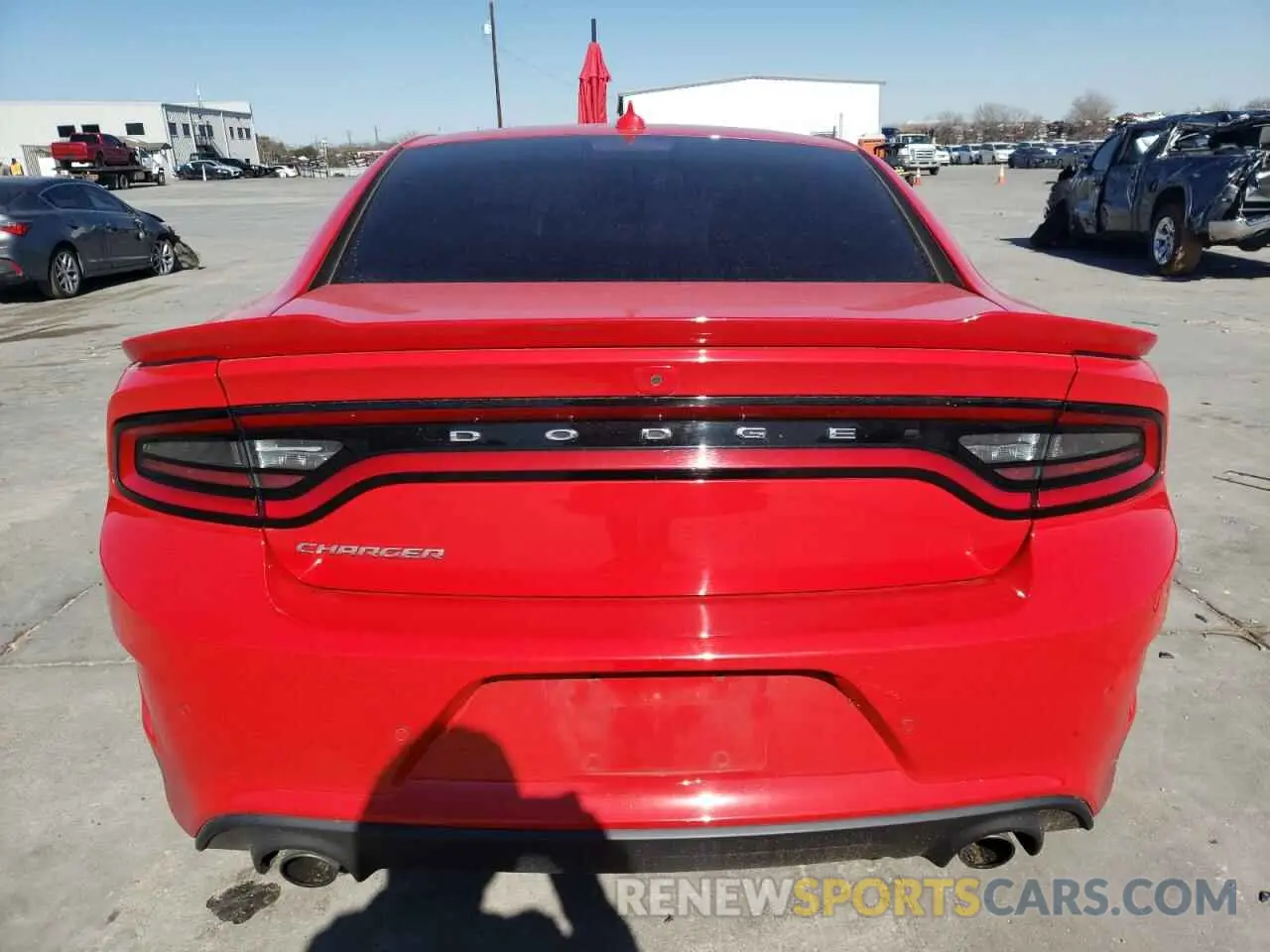 6 fotografías del automóvil dañado 2C3CDXHG8LH186483 DODGE CHARGER 2020