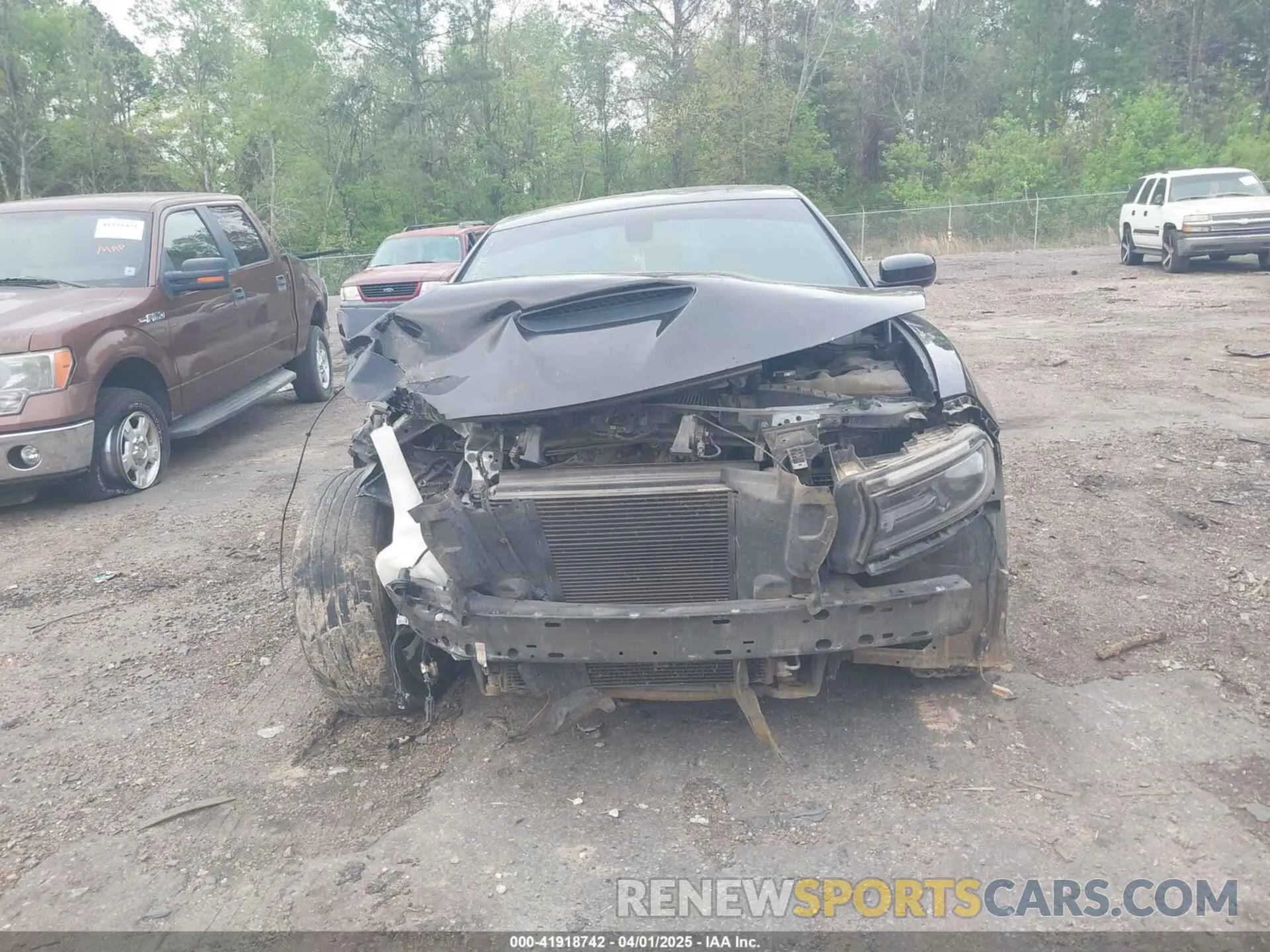 12 fotografías del automóvil dañado 2C3CDXHG9LH116829 DODGE CHARGER 2020
