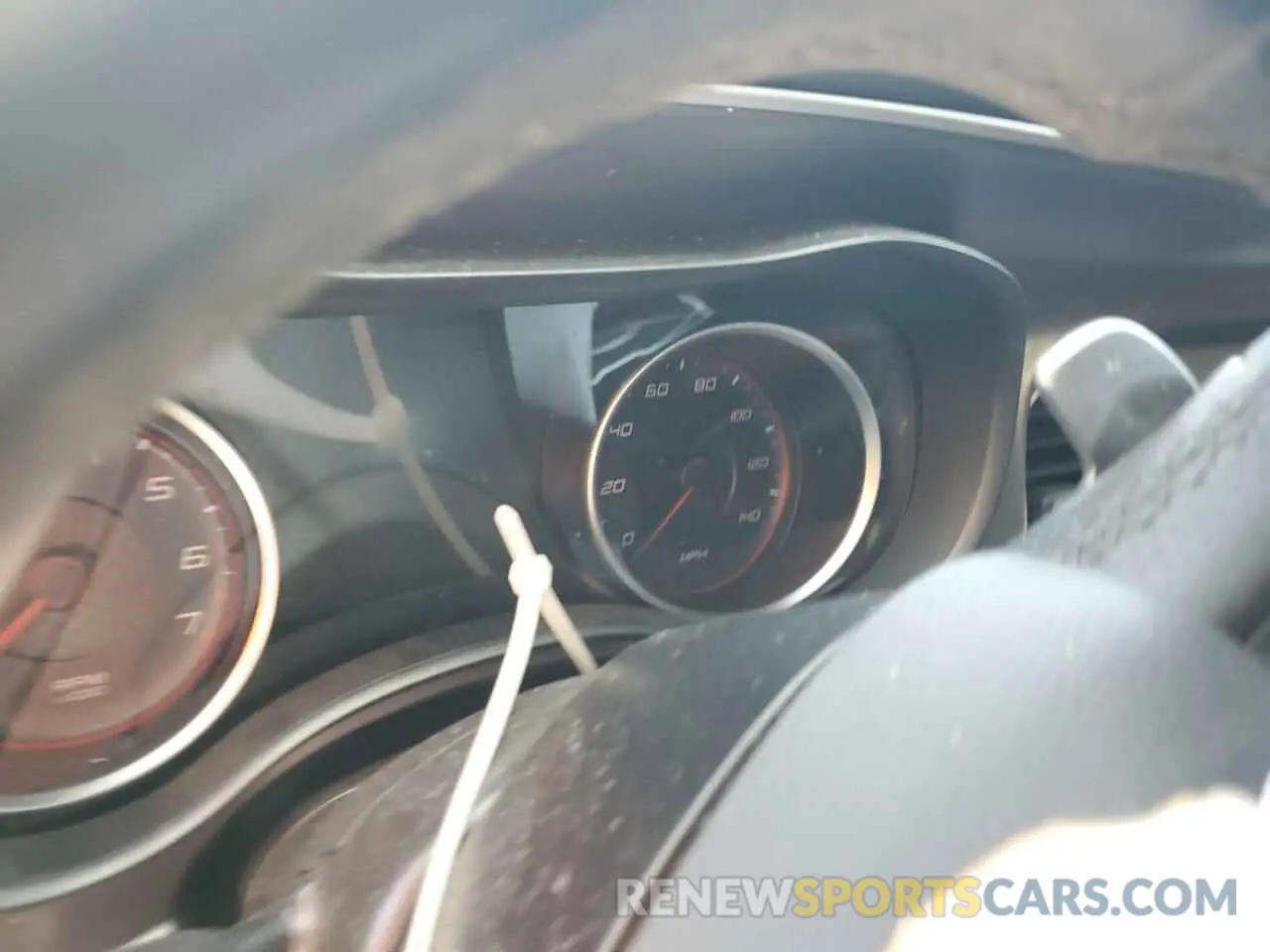 9 fotografías del automóvil dañado 2C3CDXJG0LH105163 DODGE CHARGER 2020