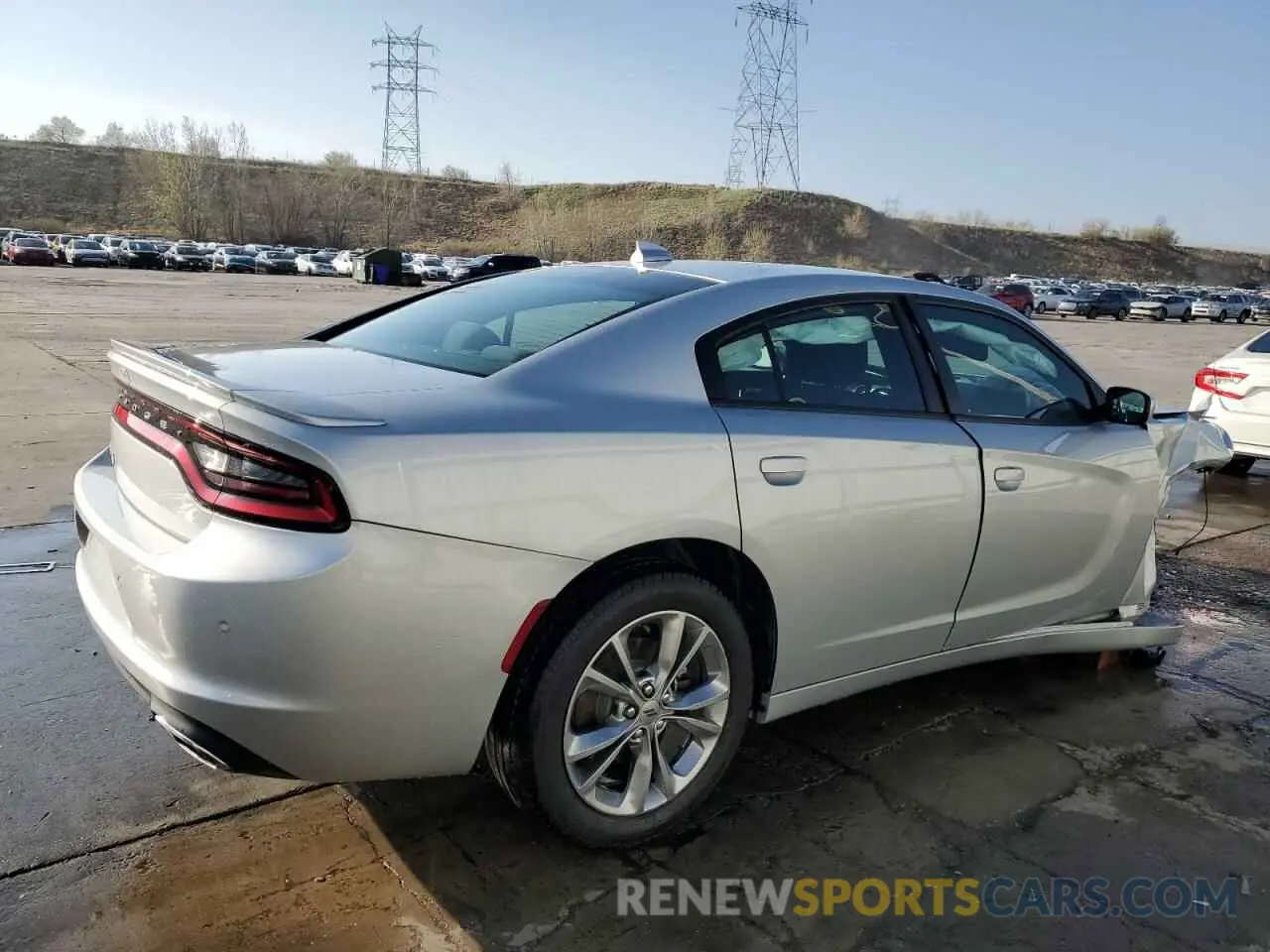 3 fotografías del automóvil dañado 2C3CDXJG2LH183783 DODGE CHARGER 2020