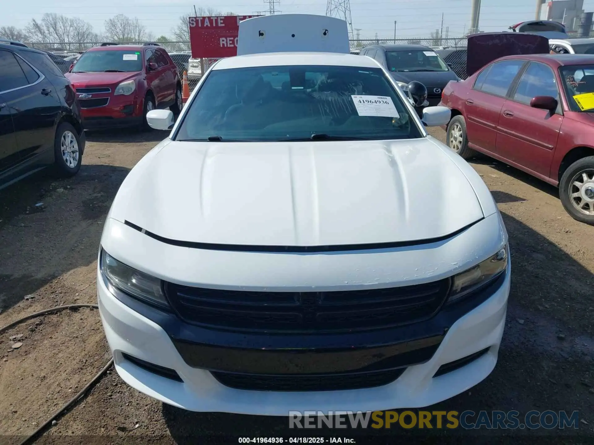 12 fotografías del automóvil dañado 2C3CDXKT1LH127605 DODGE CHARGER 2020