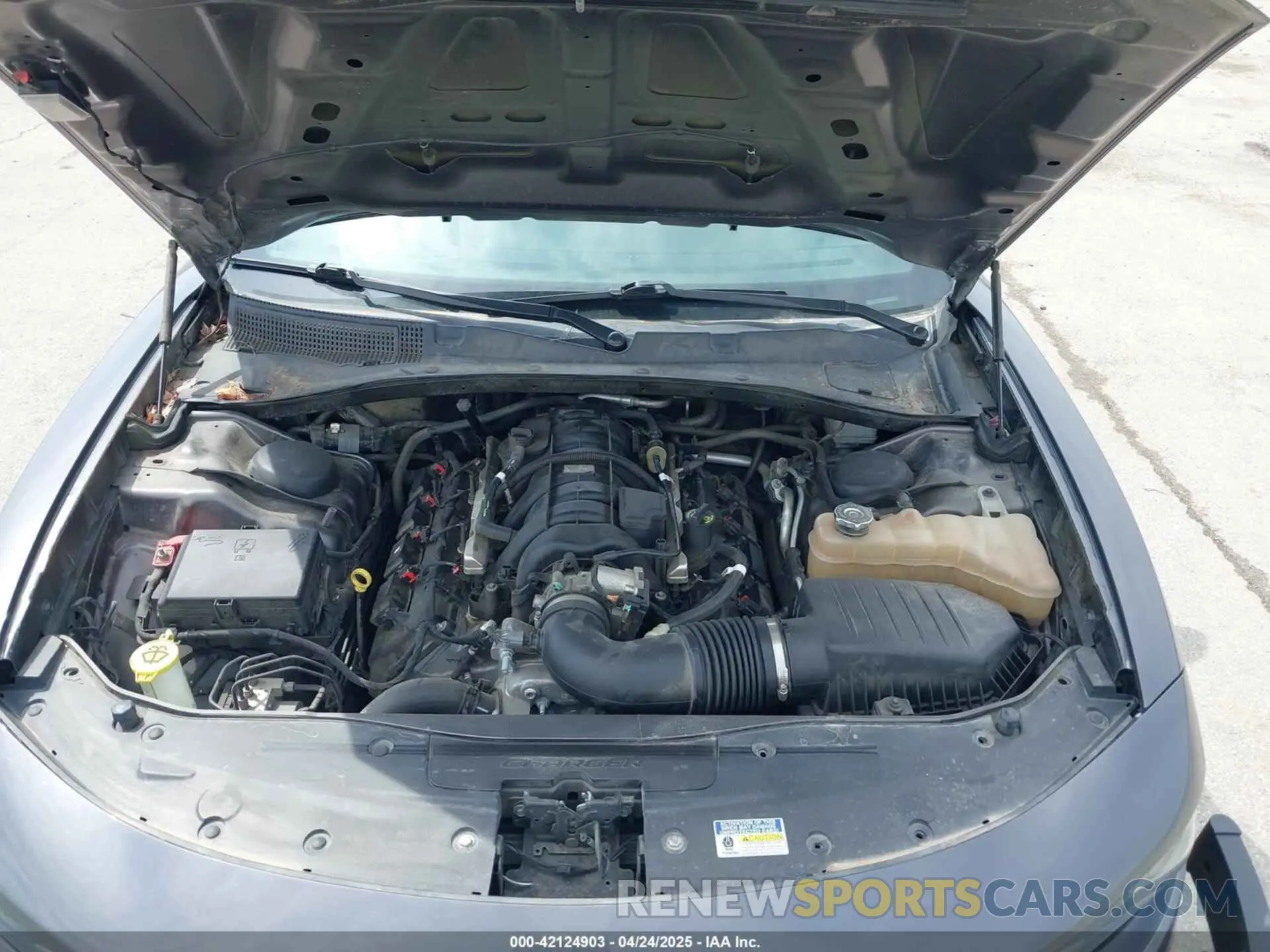 10 fotografías del automóvil dañado 2C3CDXKT3LH112023 DODGE CHARGER 2020