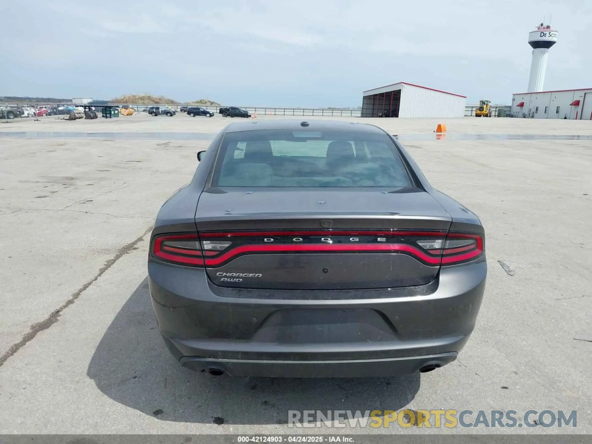 16 fotografías del automóvil dañado 2C3CDXKT3LH112023 DODGE CHARGER 2020