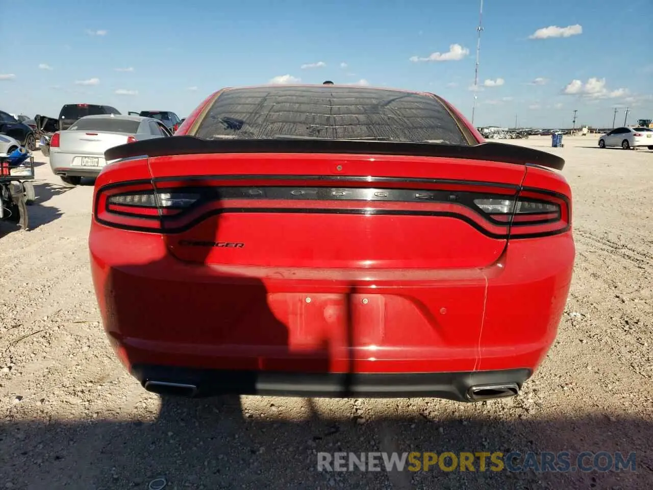6 fotografías del automóvil dañado 2C3CDXBG0MH561423 DODGE CHARGER 2021