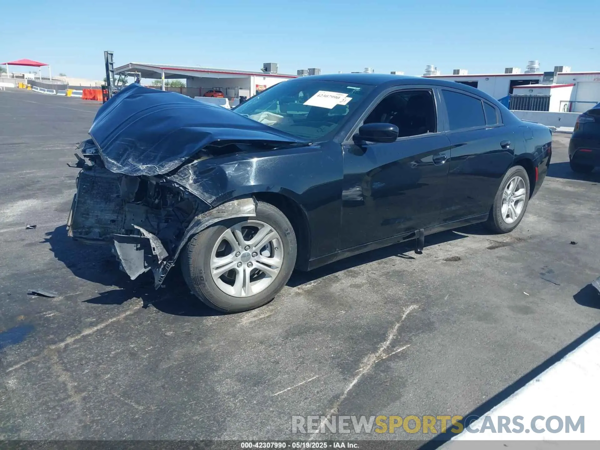 2 fotografías del automóvil dañado 2C3CDXBG0MH632619 DODGE CHARGER 2021