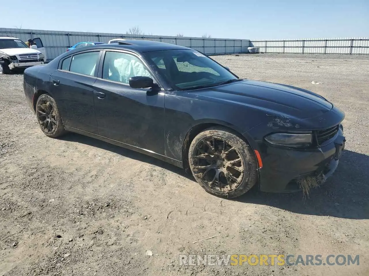 4 fotografías del automóvil dañado 2C3CDXBG1MH522579 DODGE CHARGER 2021