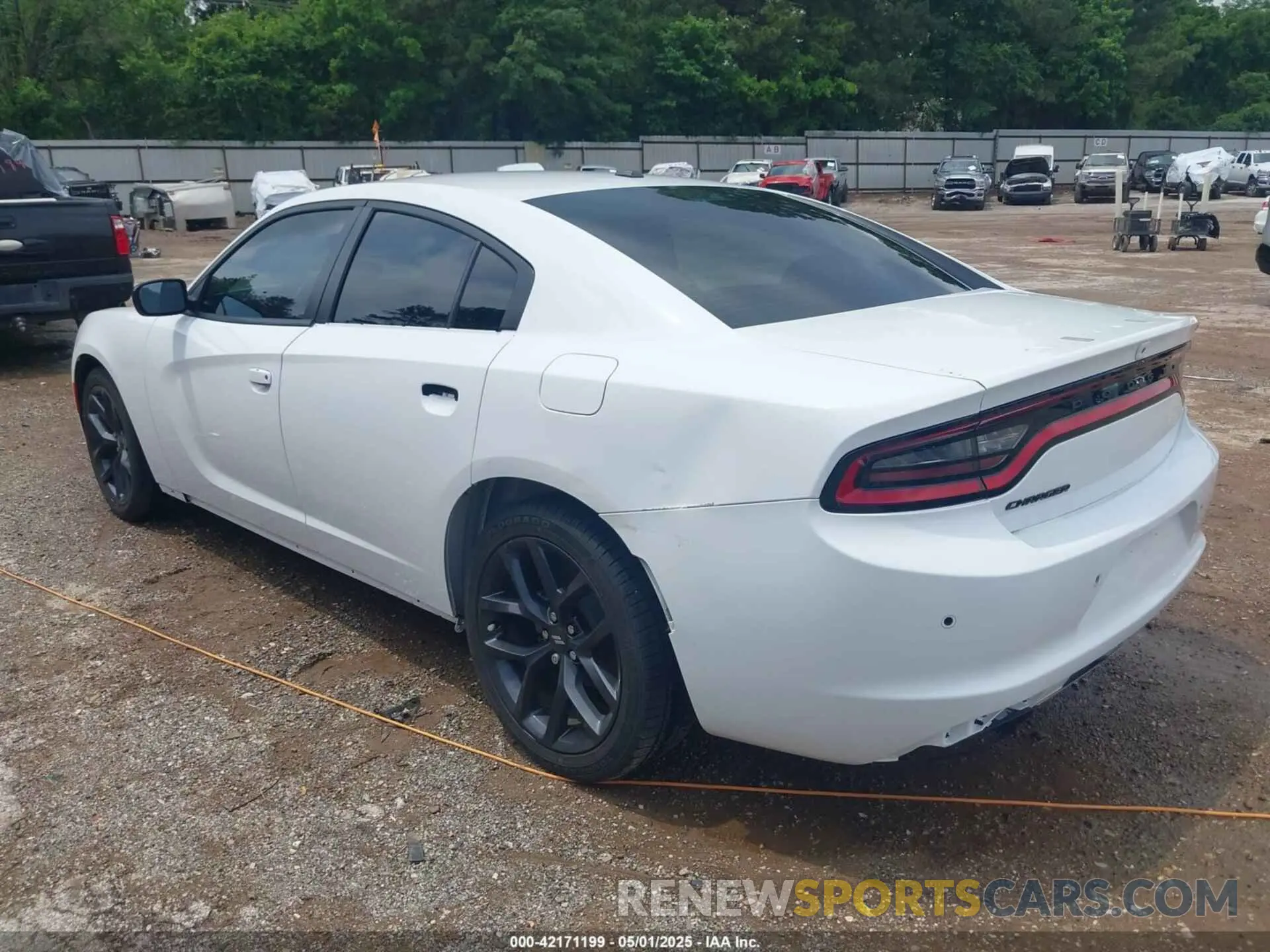 3 fotografías del automóvil dañado 2C3CDXBG1MH677746 DODGE CHARGER 2021