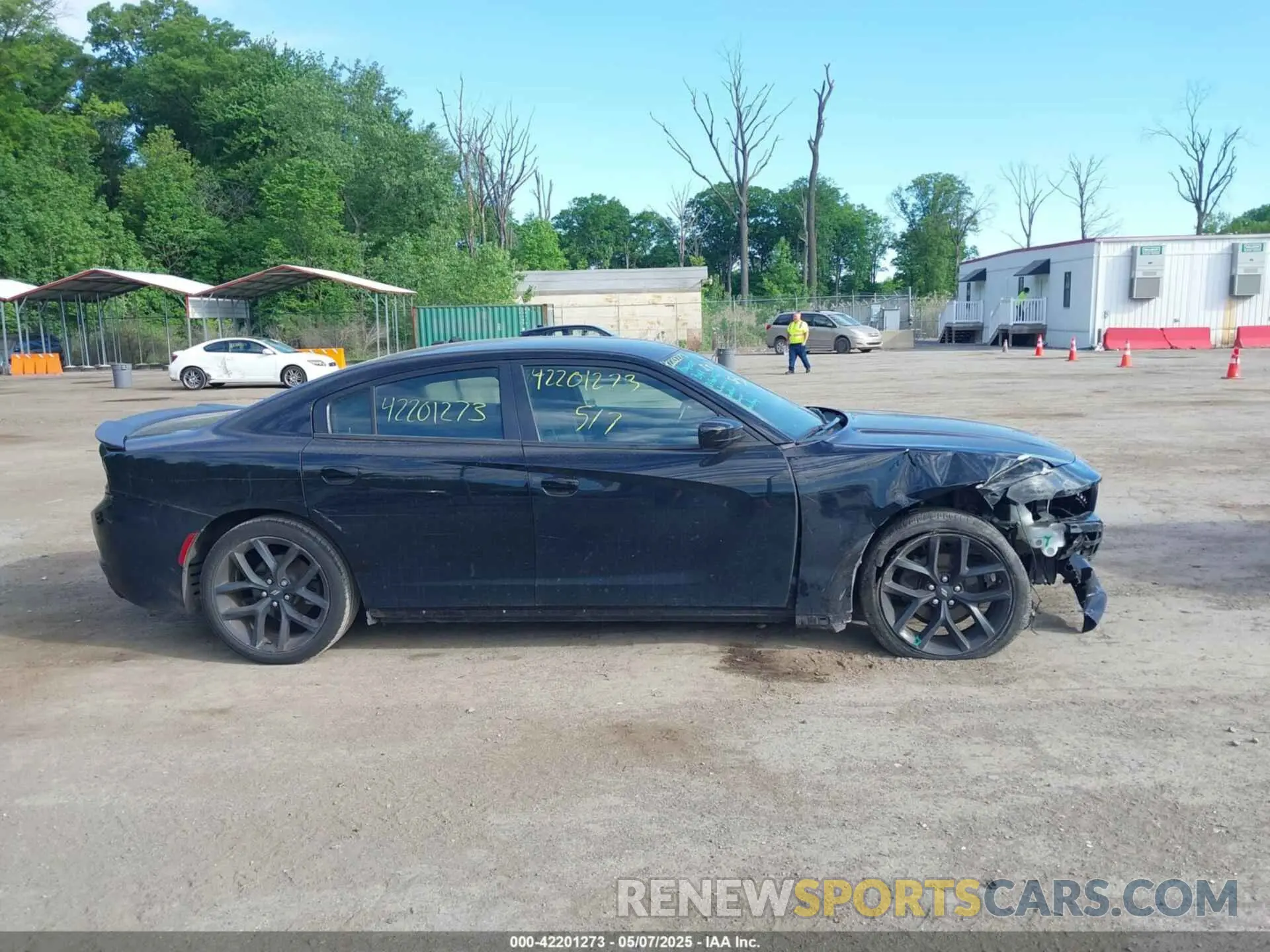 13 fotografías del automóvil dañado 2C3CDXBG2MH515477 DODGE CHARGER 2021