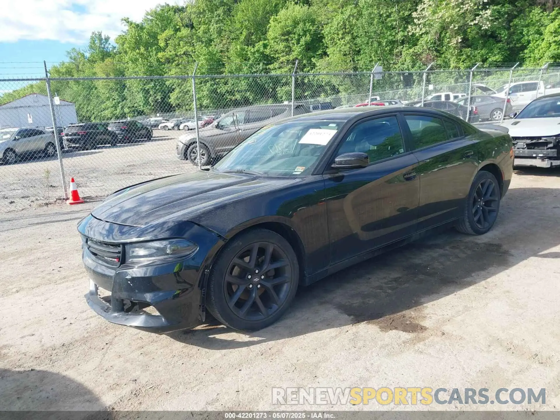 2 fotografías del automóvil dañado 2C3CDXBG2MH515477 DODGE CHARGER 2021