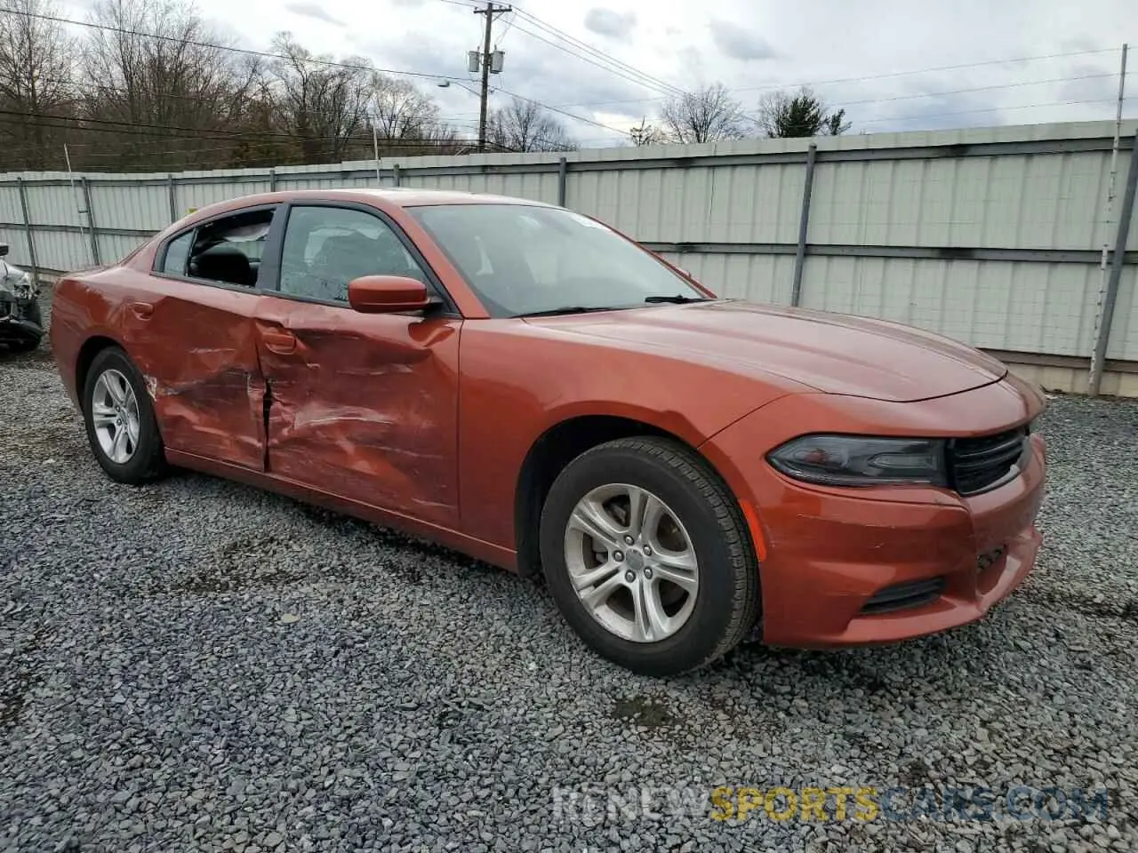 4 fotografías del automóvil dañado 2C3CDXBG3MH548228 DODGE CHARGER 2021
