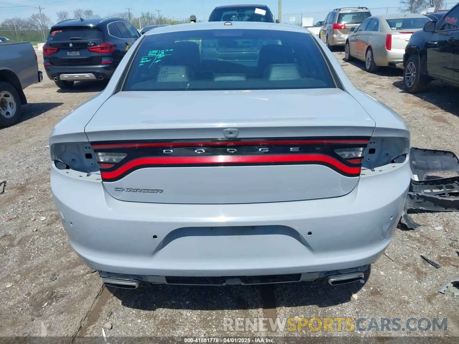 17 fotografías del automóvil dañado 2C3CDXBG3MH548472 DODGE CHARGER 2021