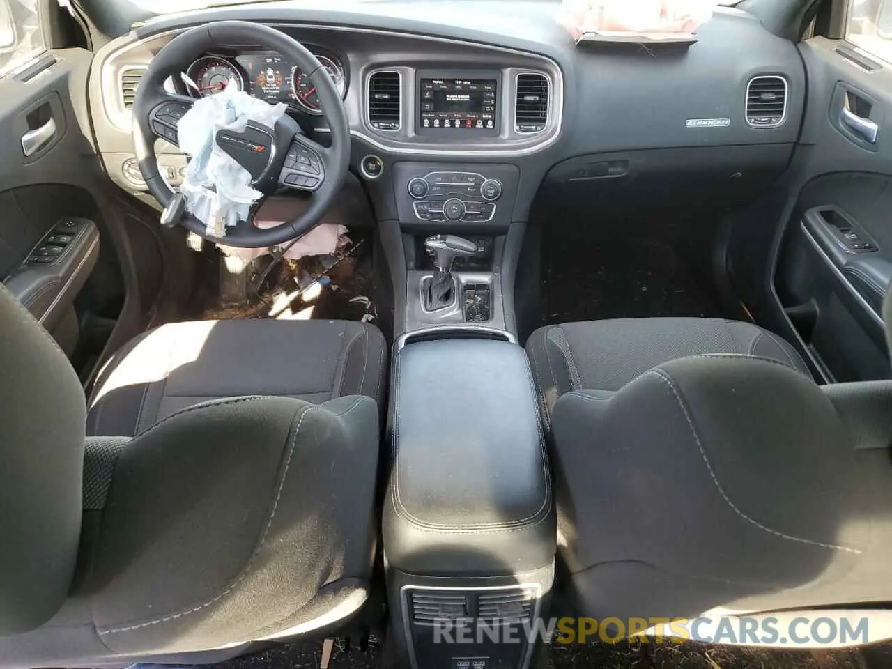 8 fotografías del automóvil dañado 2C3CDXBG3MH608878 DODGE CHARGER 2021